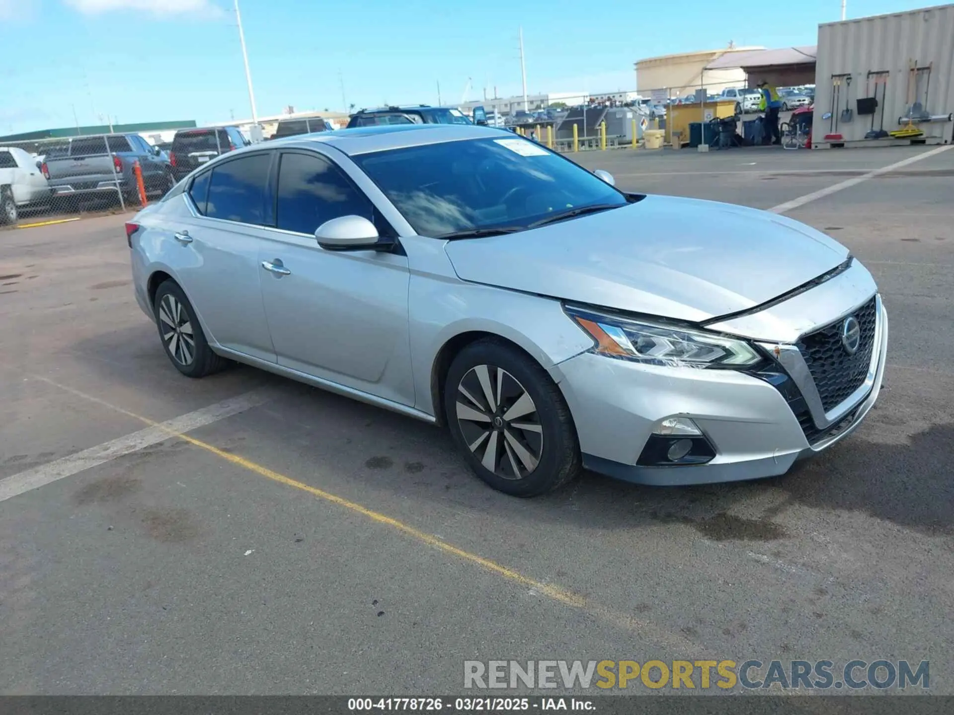 1 Photograph of a damaged car 1N4BL4EV2LC135355 NISSAN ALTIMA 2020