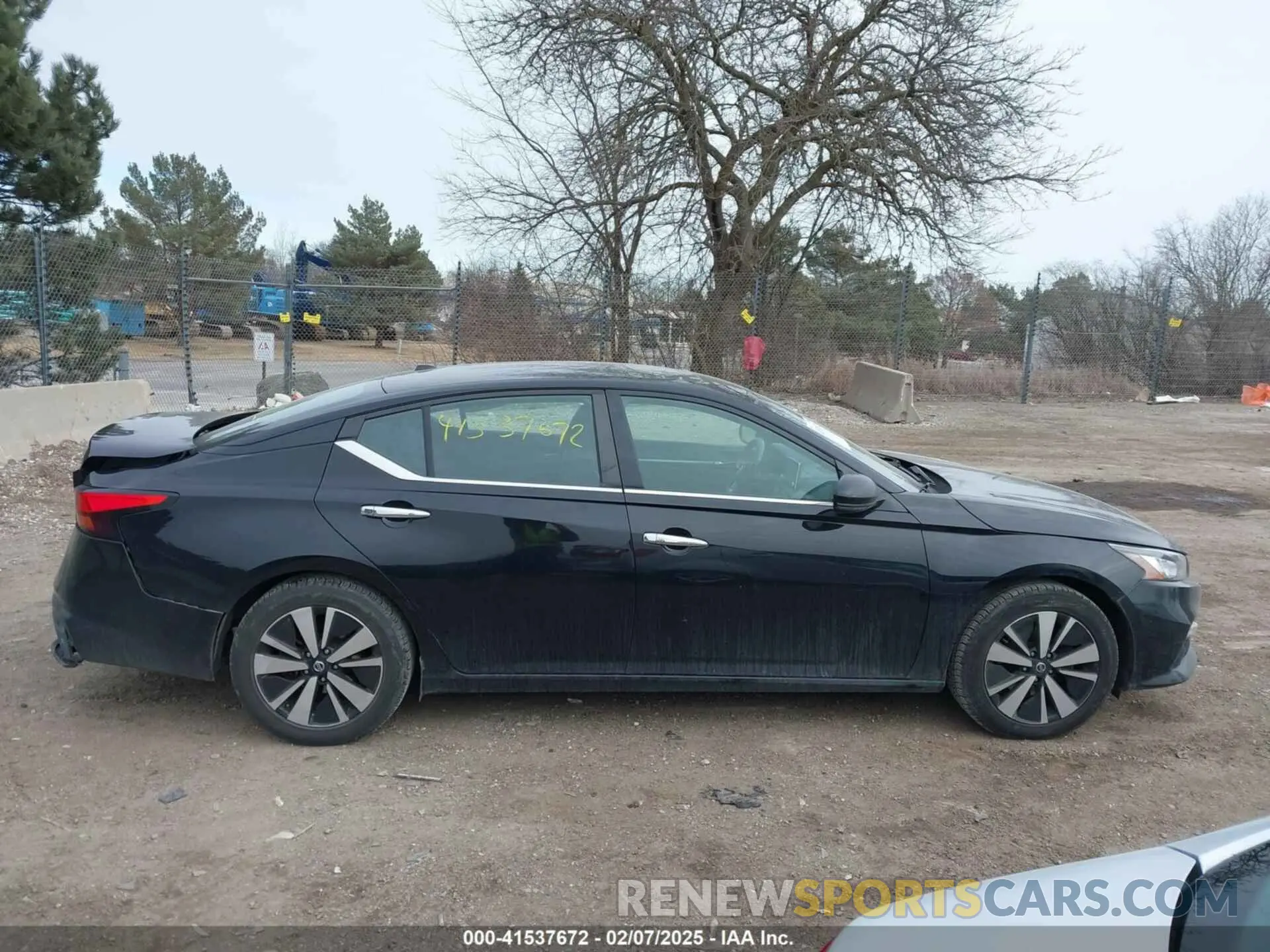 13 Photograph of a damaged car 1N4BL4EV2LC233639 NISSAN ALTIMA 2020
