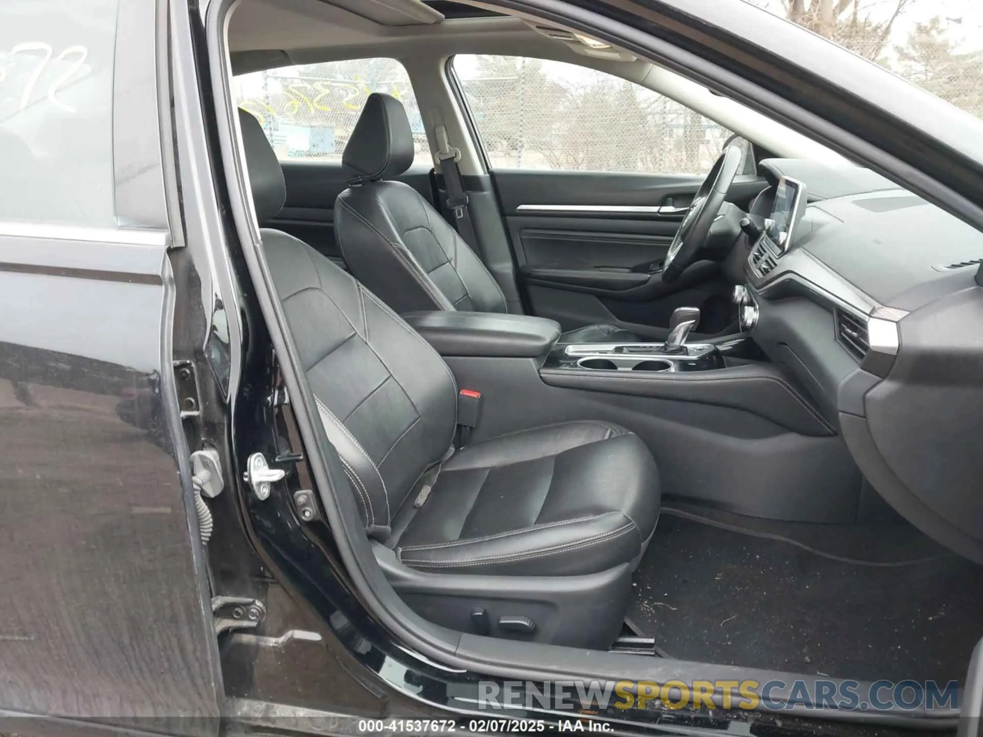 5 Photograph of a damaged car 1N4BL4EV2LC233639 NISSAN ALTIMA 2020