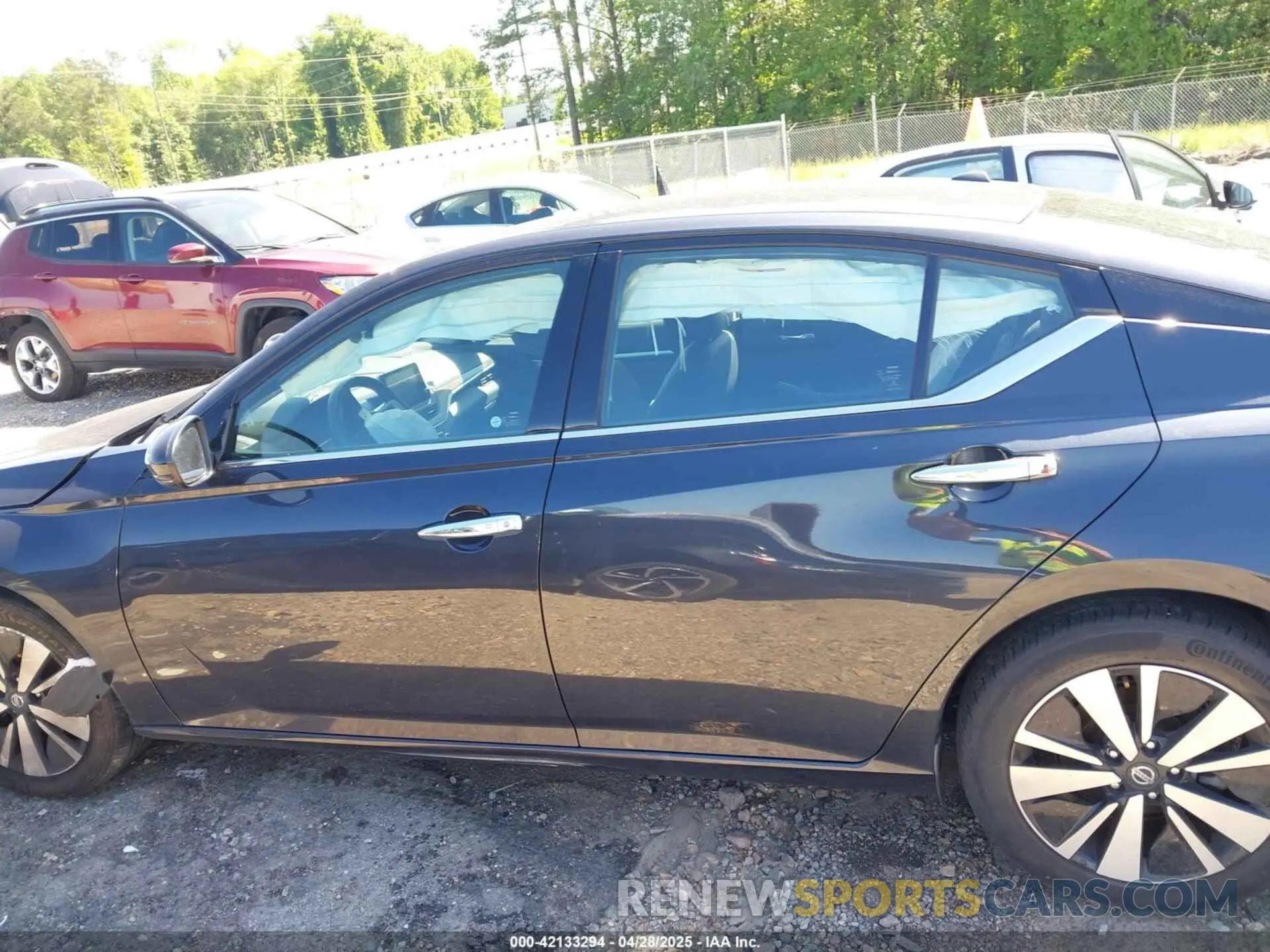 14 Photograph of a damaged car 1N4BL4EV4LC140377 NISSAN ALTIMA 2020