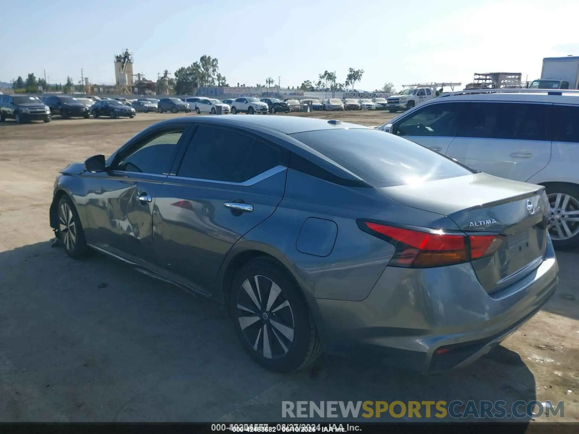 3 Photograph of a damaged car 1N4BL4EV4LC143506 NISSAN ALTIMA 2020