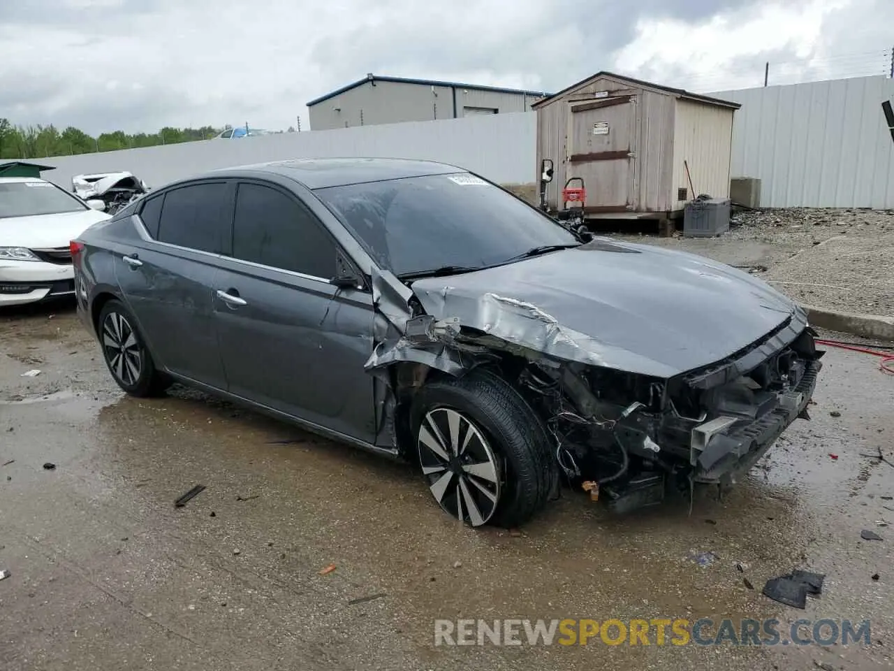 4 Photograph of a damaged car 1N4BL4EV4LC158975 NISSAN ALTIMA 2020