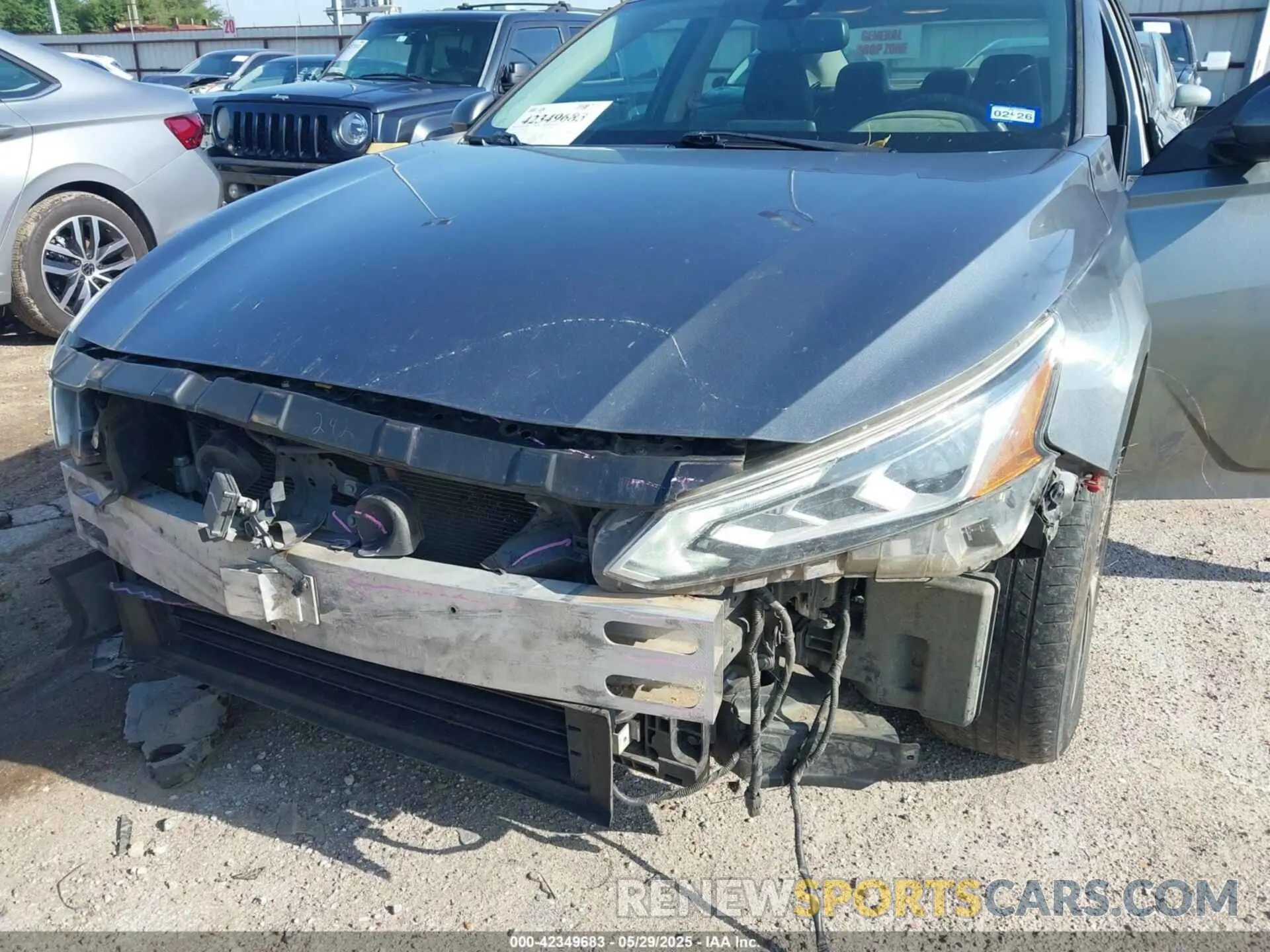 6 Photograph of a damaged car 1N4BL4EV5LC127380 NISSAN ALTIMA 2020