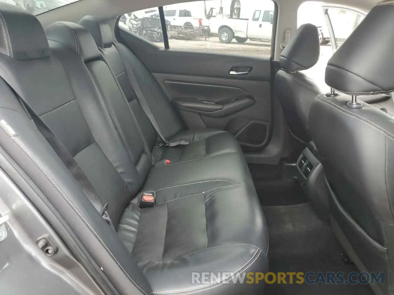 10 Photograph of a damaged car 1N4BL4EV5LC164977 NISSAN ALTIMA 2020