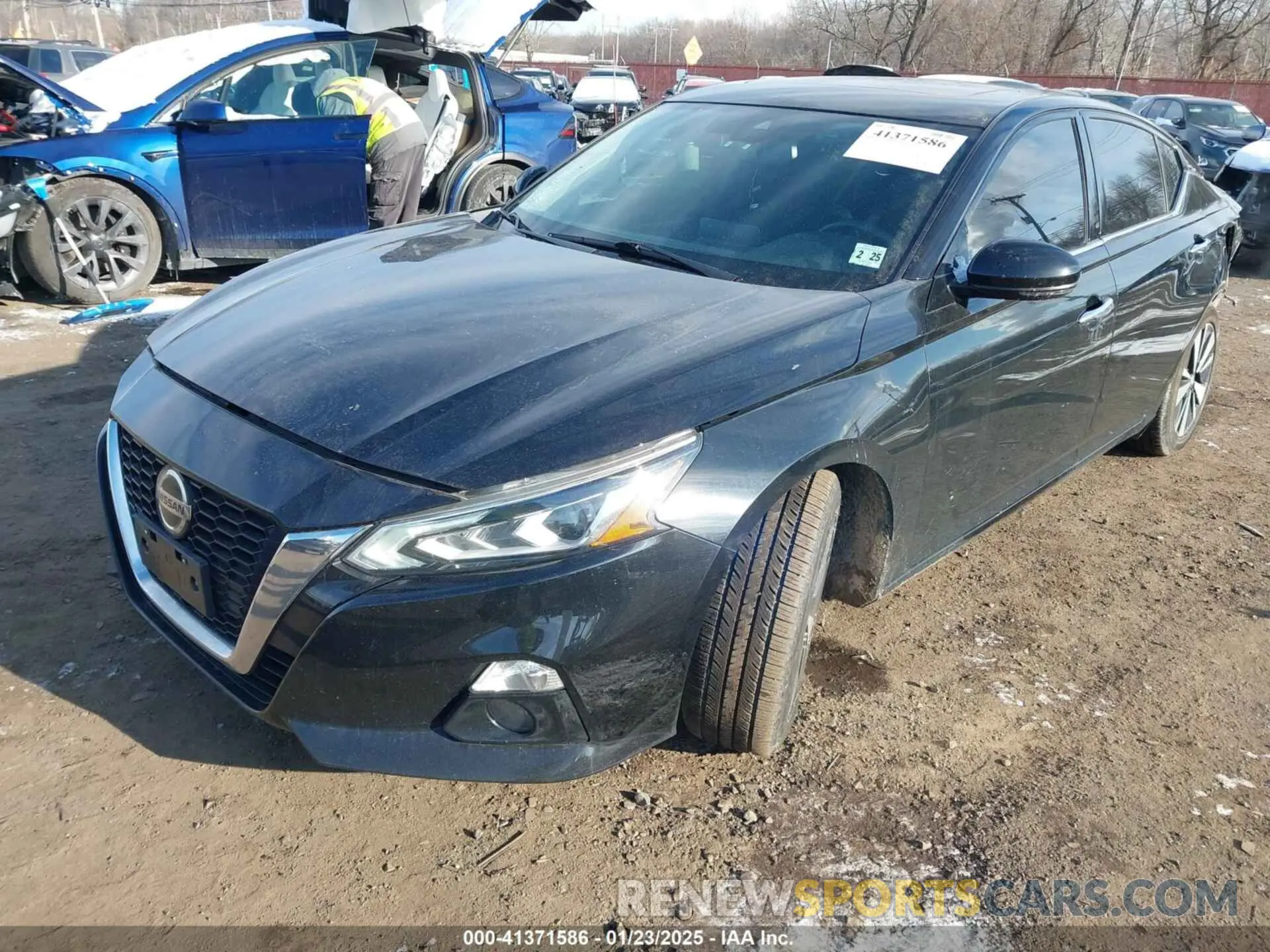 2 Photograph of a damaged car 1N4BL4EV6LC188611 NISSAN ALTIMA 2020