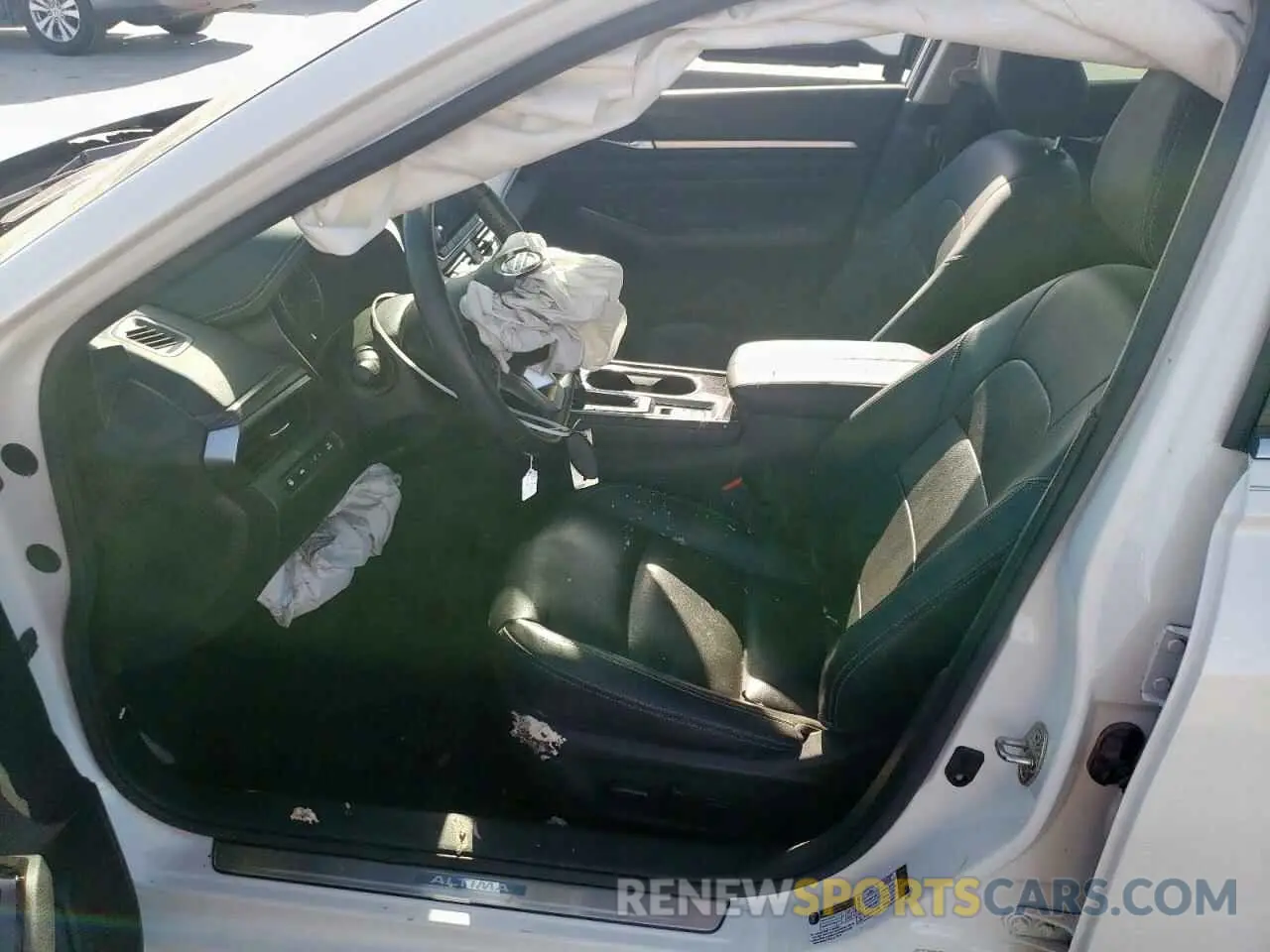 7 Photograph of a damaged car 1N4BL4EV6LC271875 NISSAN ALTIMA 2020