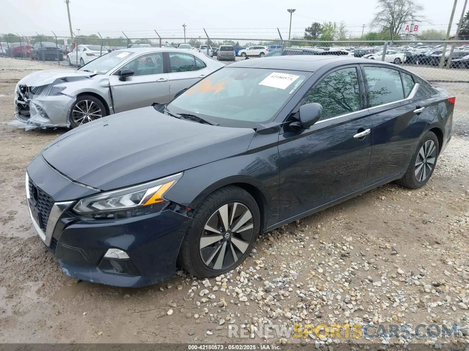 2 Photograph of a damaged car 1N4BL4EV7LC158517 NISSAN ALTIMA 2020