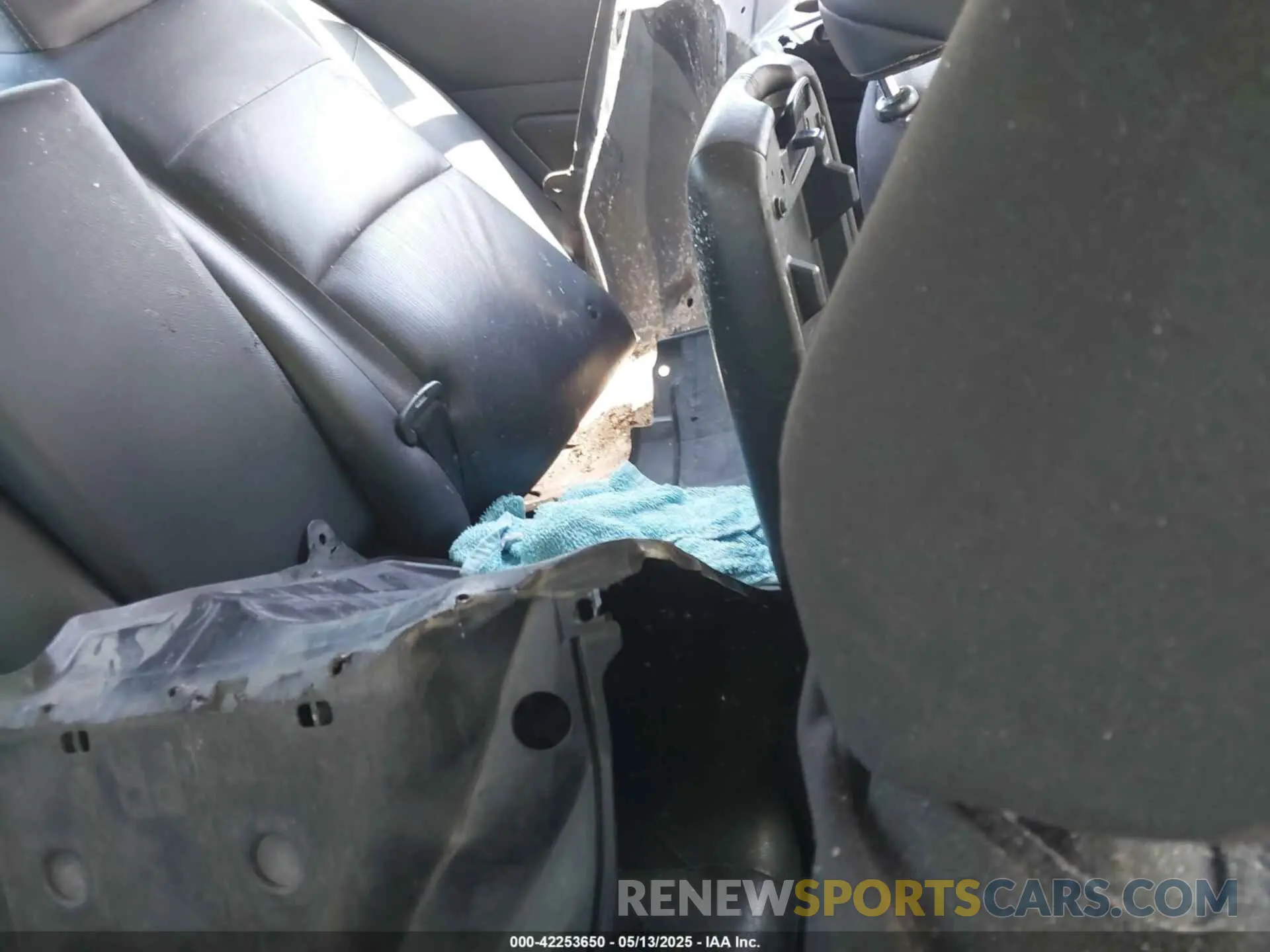 8 Photograph of a damaged car 1N4BL4EV7LC163877 NISSAN ALTIMA 2020