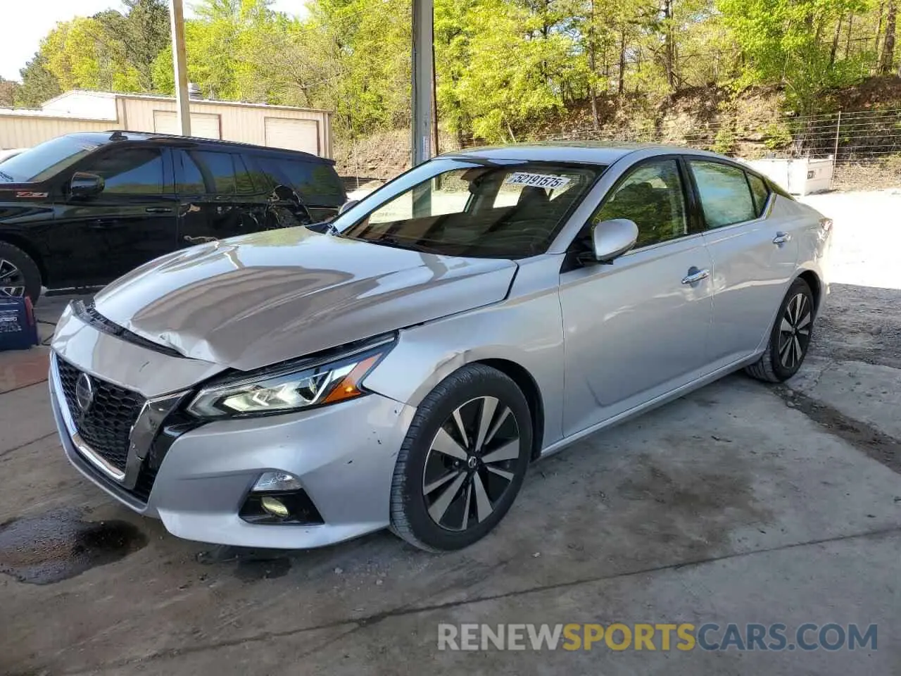 1 Photograph of a damaged car 1N4BL4EV7LC241235 NISSAN ALTIMA 2020