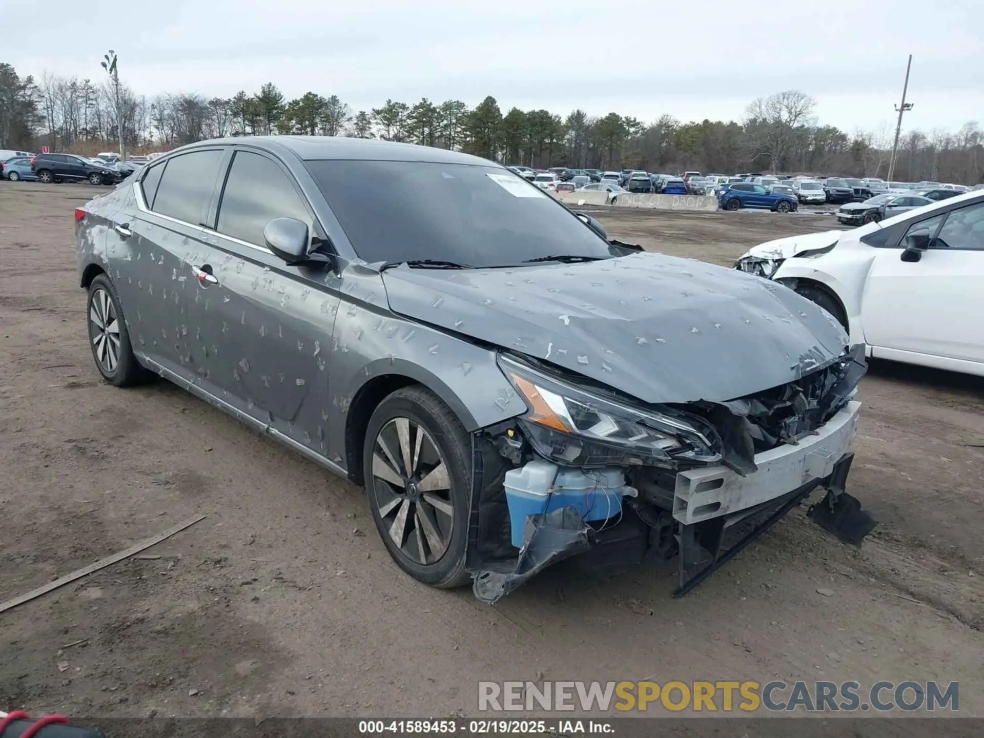 6 Photograph of a damaged car 1N4BL4EV8LC121363 NISSAN ALTIMA 2020