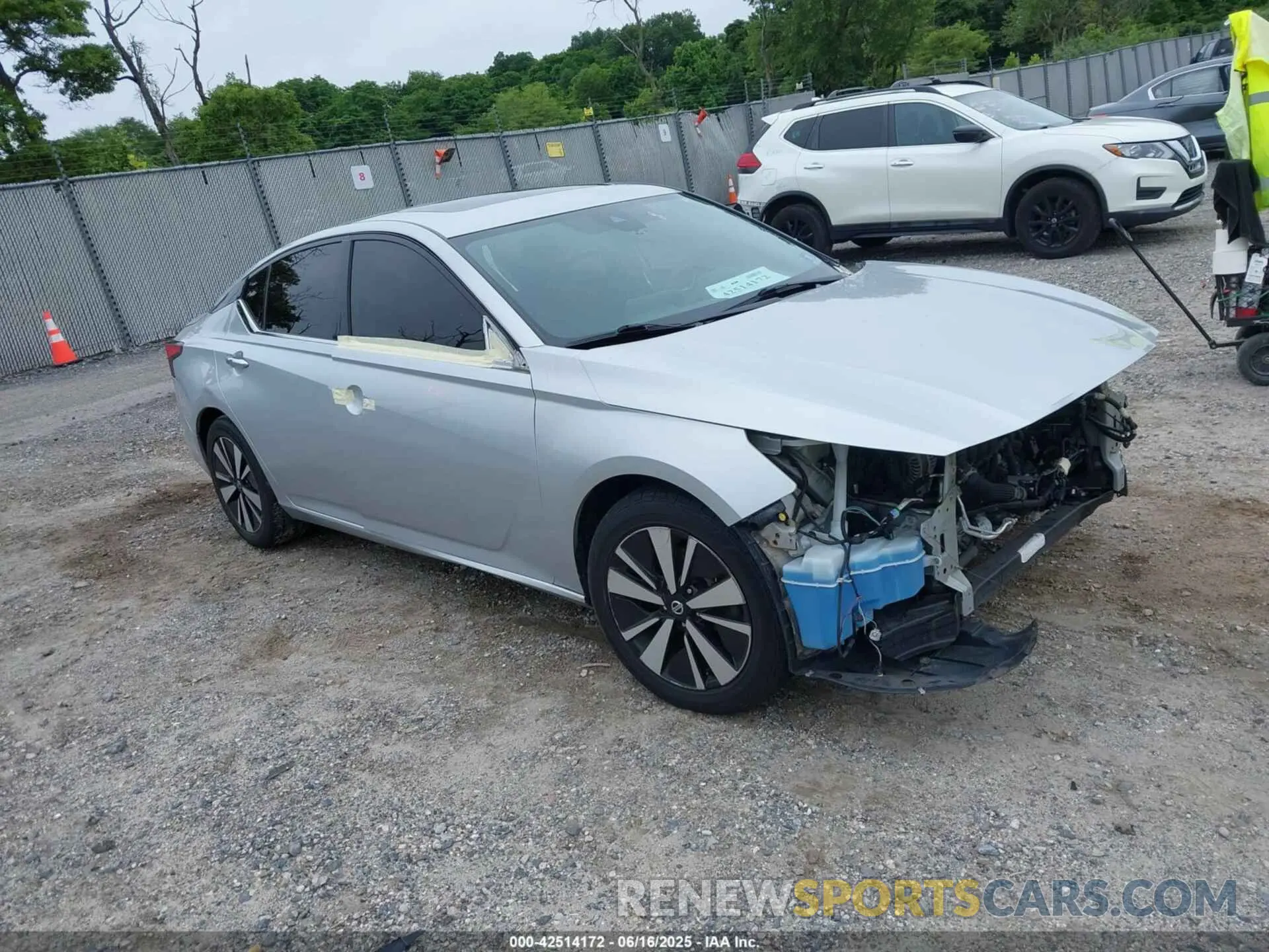 1 Photograph of a damaged car 1N4BL4EV8LC146134 NISSAN ALTIMA 2020