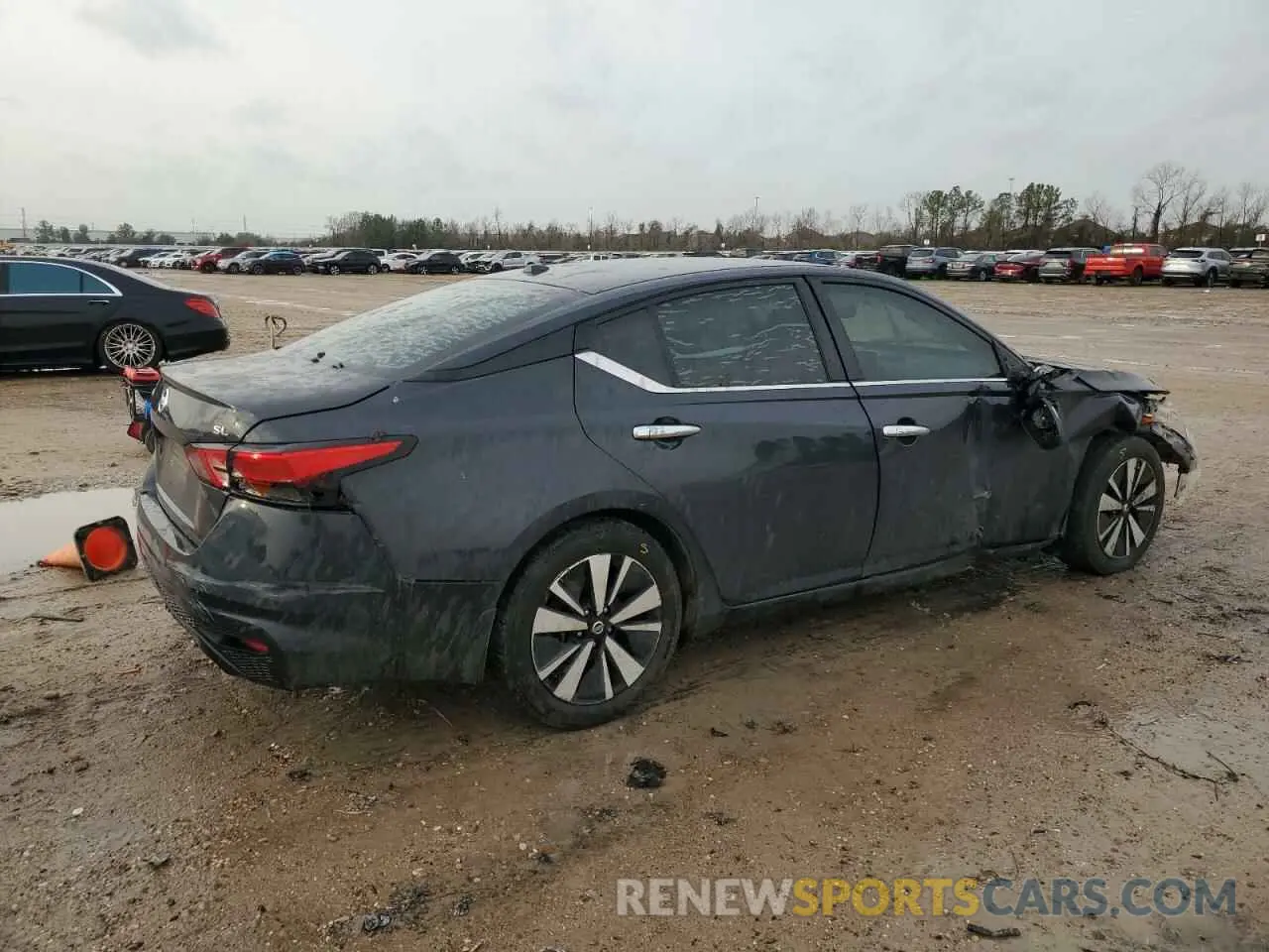 3 Photograph of a damaged car 1N4BL4EV9LC122425 NISSAN ALTIMA 2020