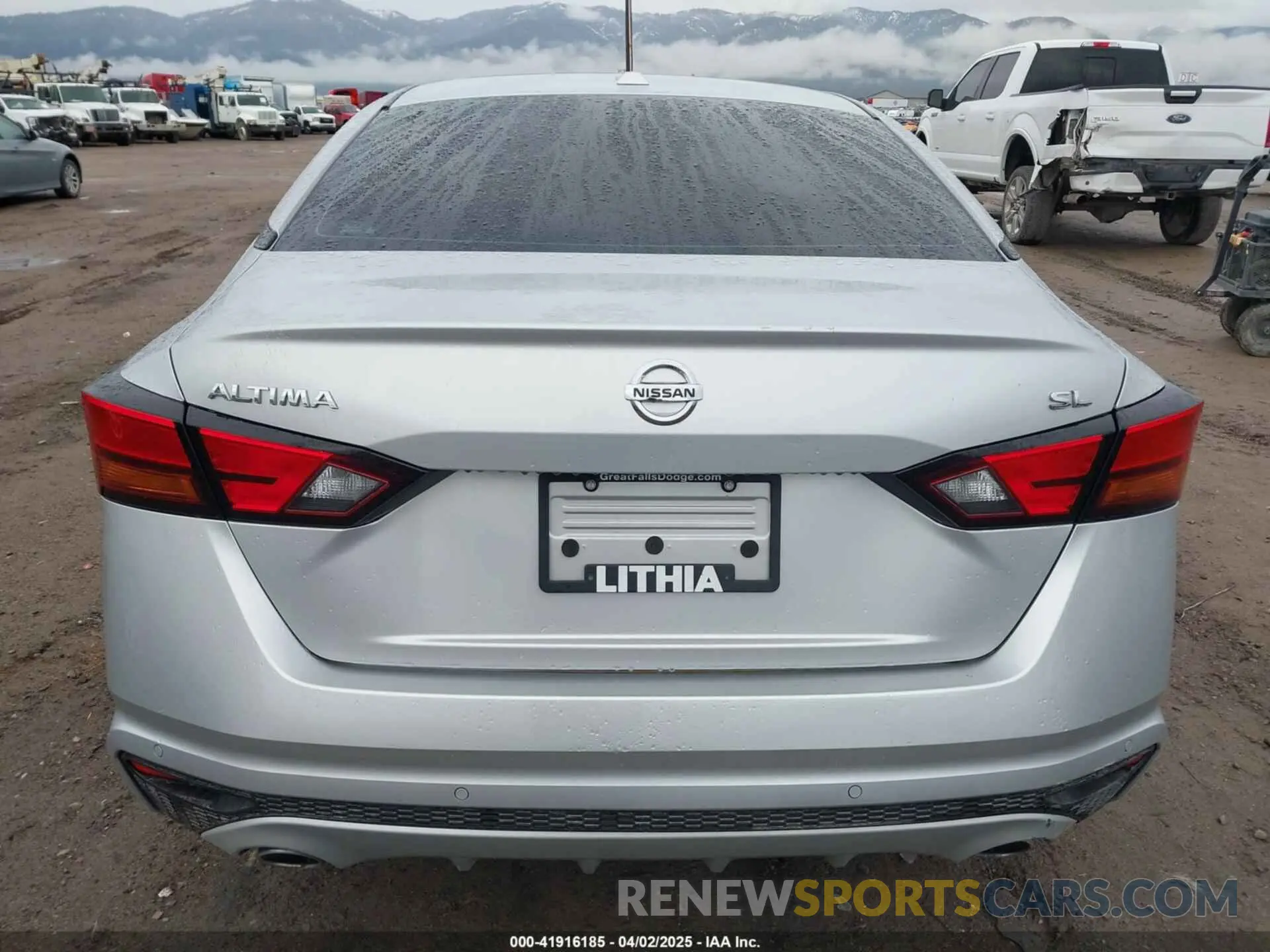 16 Photograph of a damaged car 1N4BL4EV9LC137121 NISSAN ALTIMA 2020
