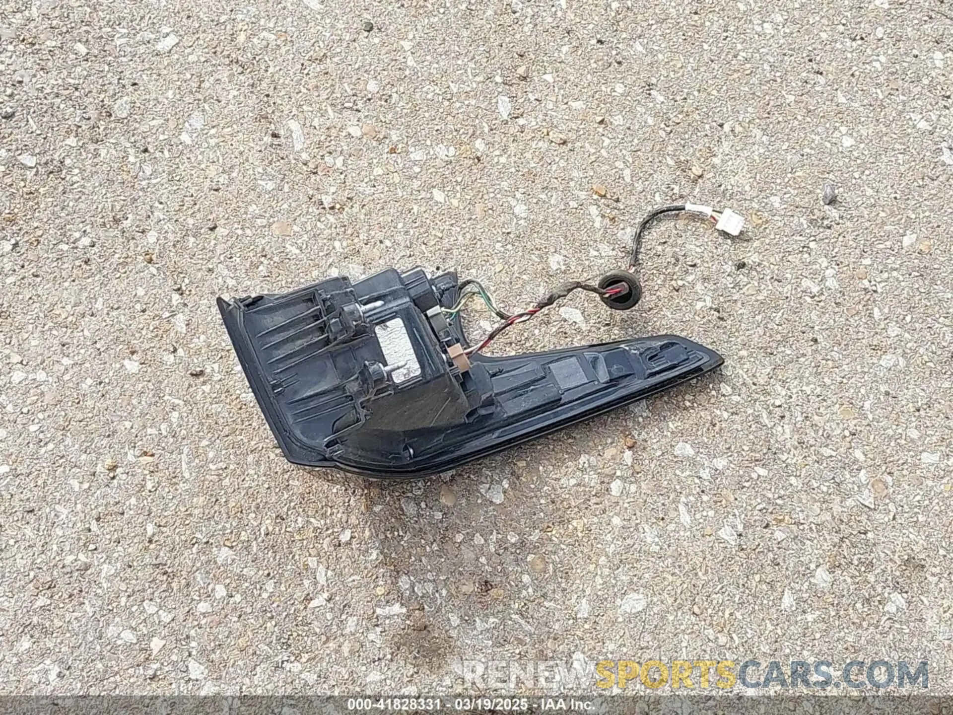 12 Photograph of a damaged car 1N4BL4EV9LC147356 NISSAN ALTIMA 2020