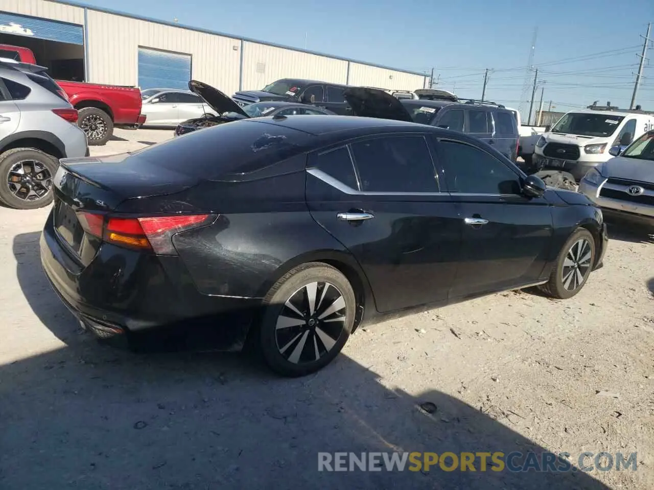 3 Photograph of a damaged car 1N4BL4EV9LC151990 NISSAN ALTIMA 2020