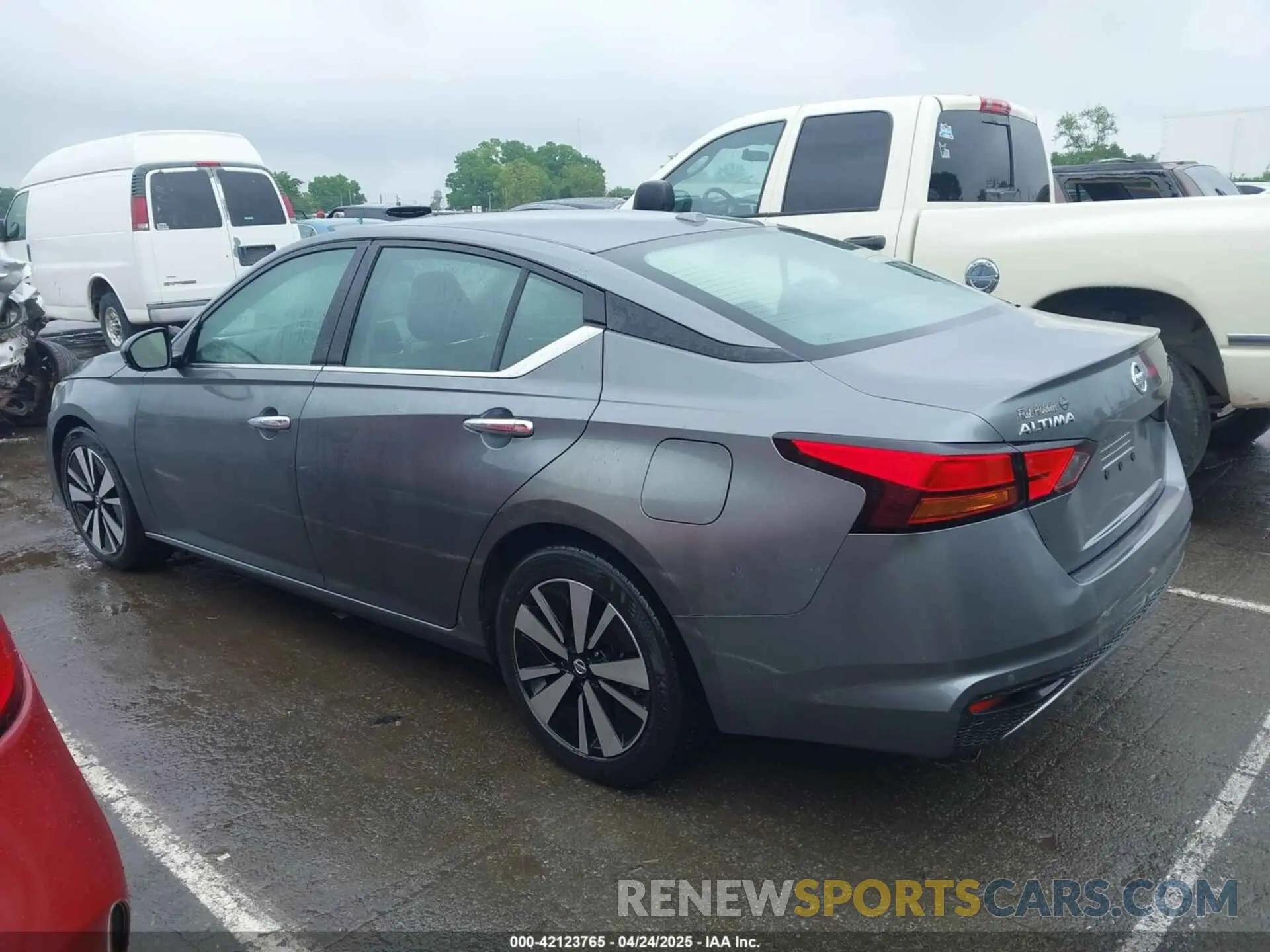 14 Photograph of a damaged car 1N4BL4EVXLC138536 NISSAN ALTIMA 2020