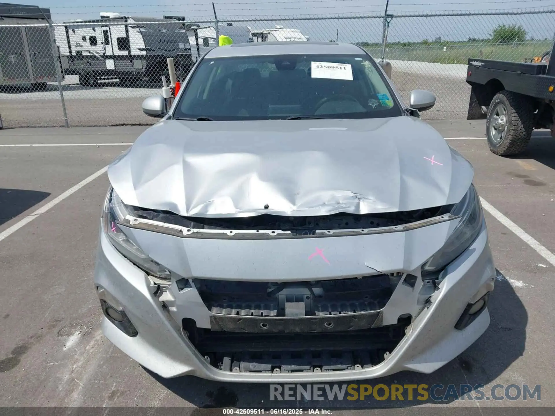 13 Photograph of a damaged car 1N4BL4EVXLC243593 NISSAN ALTIMA 2020