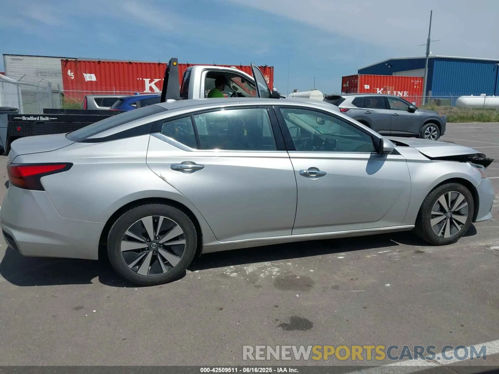 14 Photograph of a damaged car 1N4BL4EVXLC243593 NISSAN ALTIMA 2020