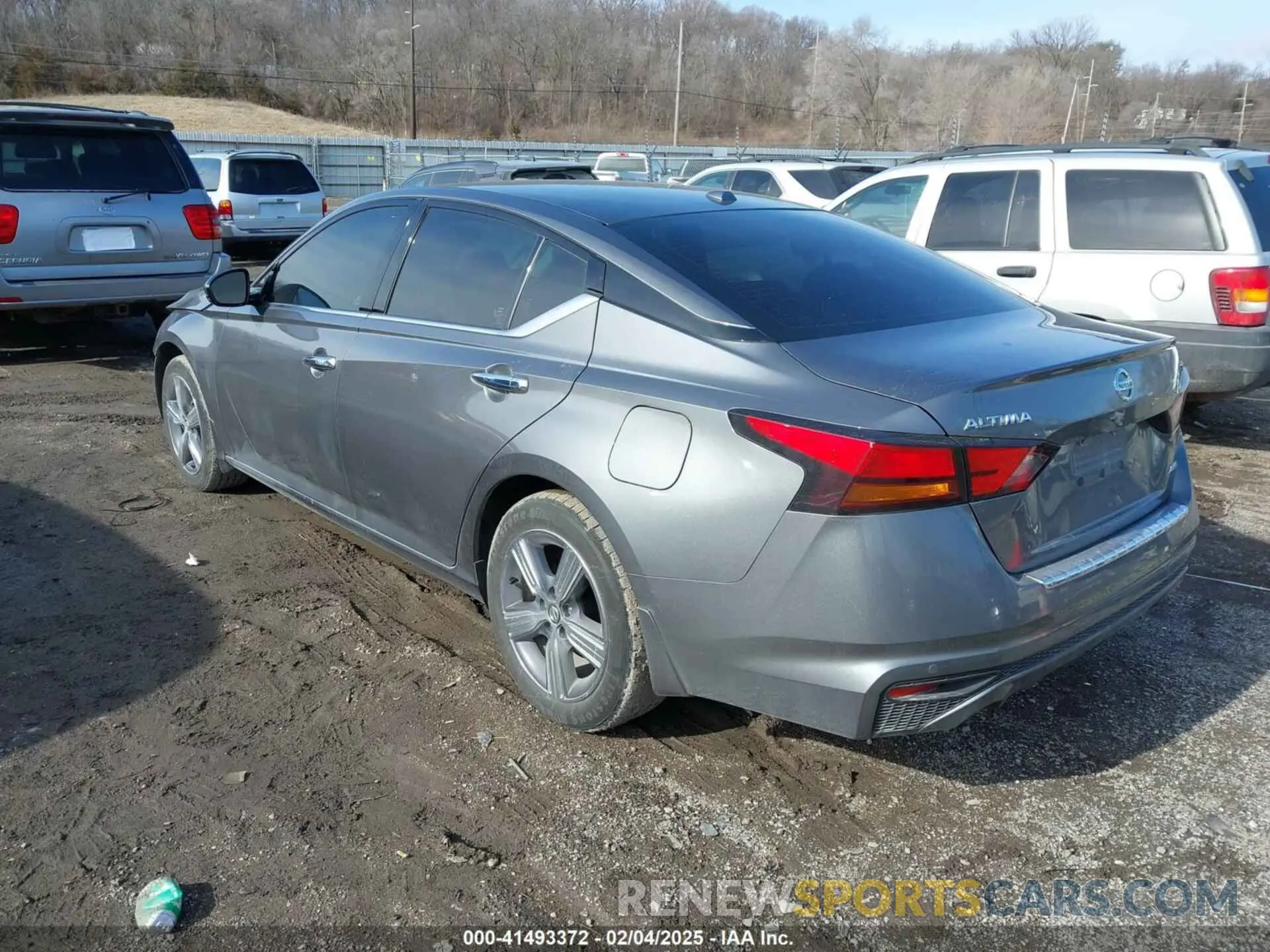 3 Photograph of a damaged car 1N4BL4EW3LC272393 NISSAN ALTIMA 2020
