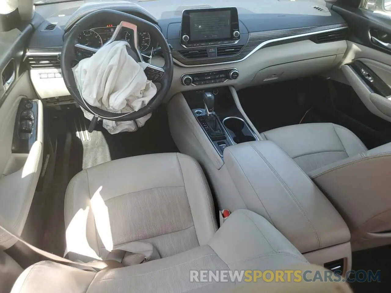 8 Photograph of a damaged car 1N4BL4EW5LC115304 NISSAN ALTIMA 2020