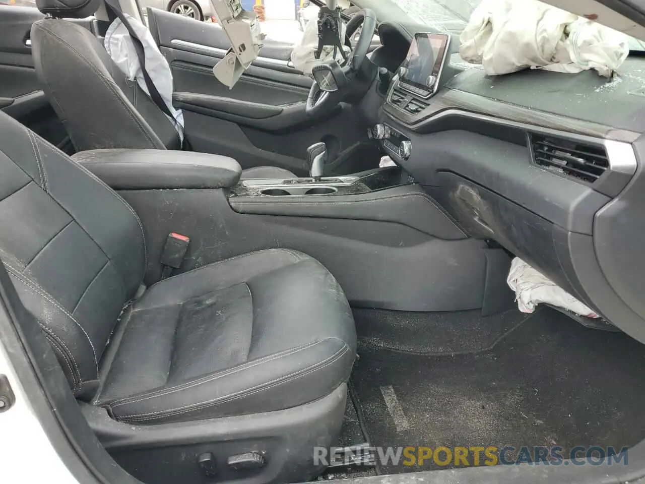7 Photograph of a damaged car 1N4BL4EW8LC273801 NISSAN ALTIMA 2020