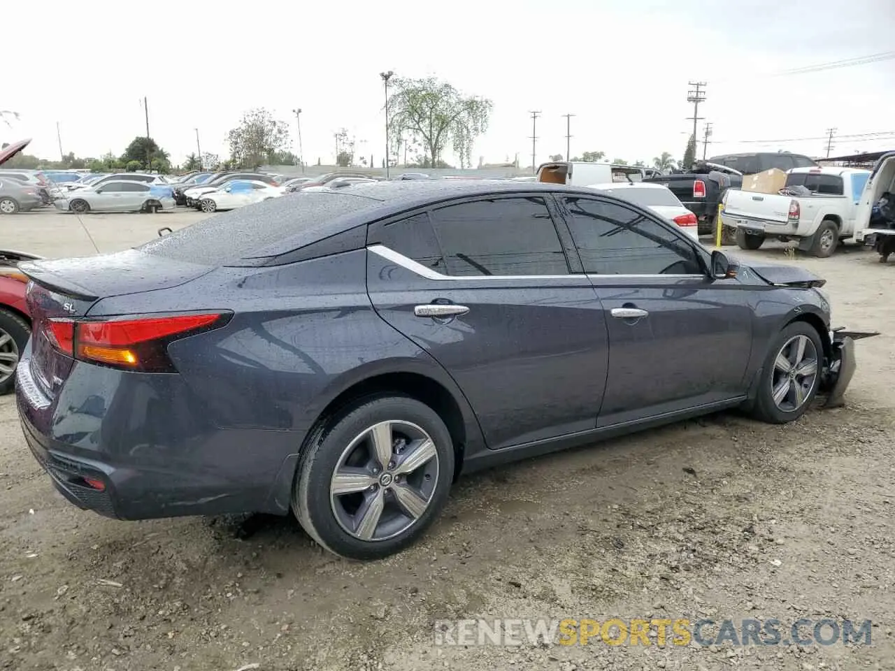 3 Photograph of a damaged car 1N4BL4EWXLC240993 NISSAN ALTIMA 2020