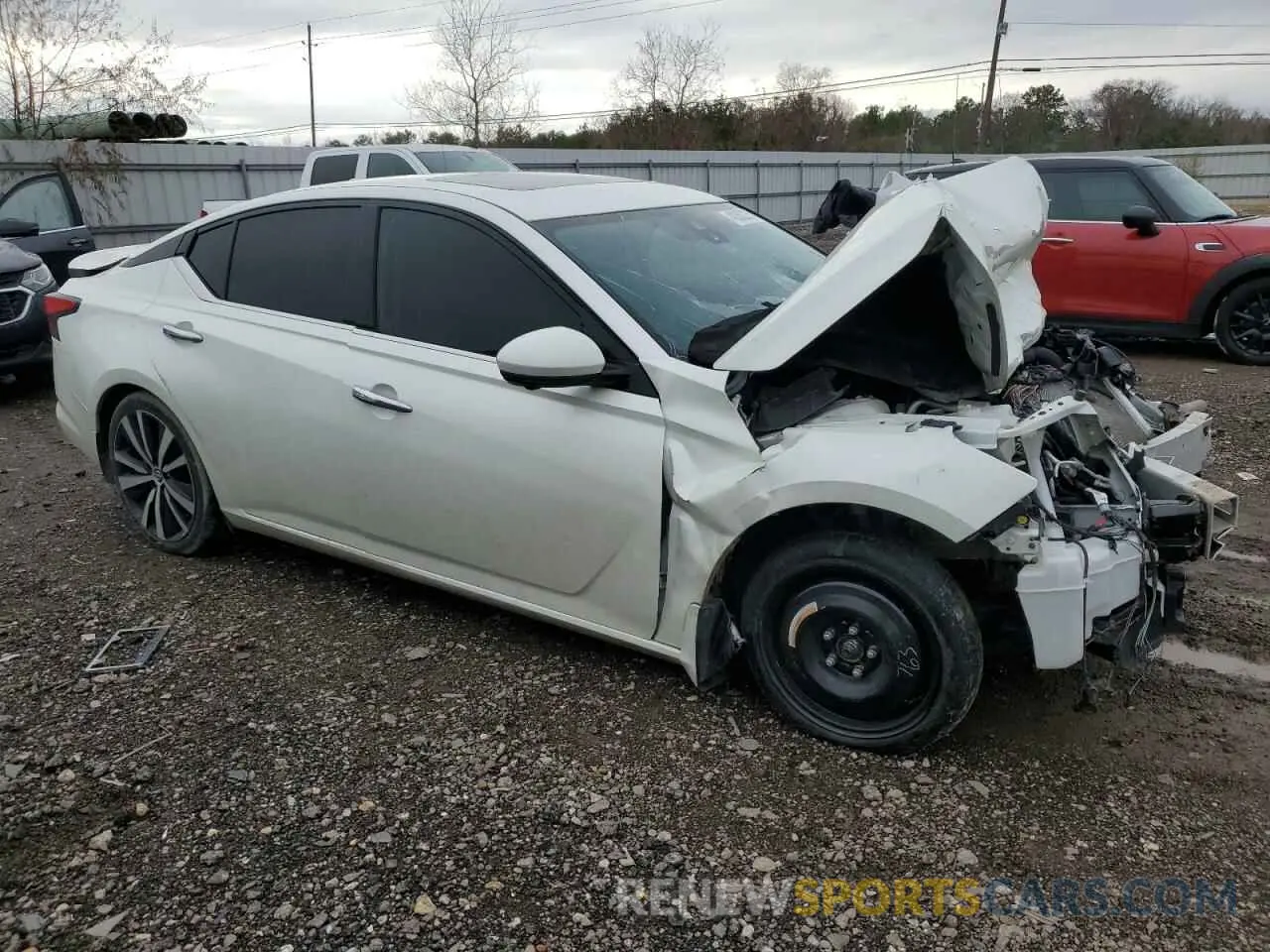 4 Photograph of a damaged car 1N4BL4FV4LC125280 NISSAN ALTIMA 2020