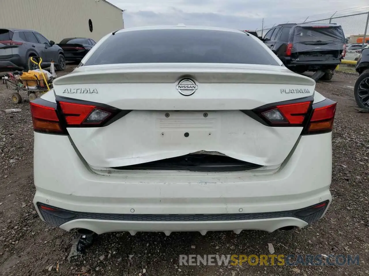 6 Photograph of a damaged car 1N4BL4FV4LC125280 NISSAN ALTIMA 2020
