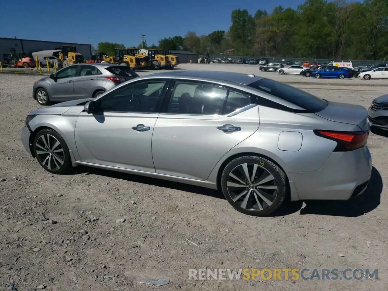 2 Photograph of a damaged car 1N4BL4FV6LN303047 NISSAN ALTIMA 2020