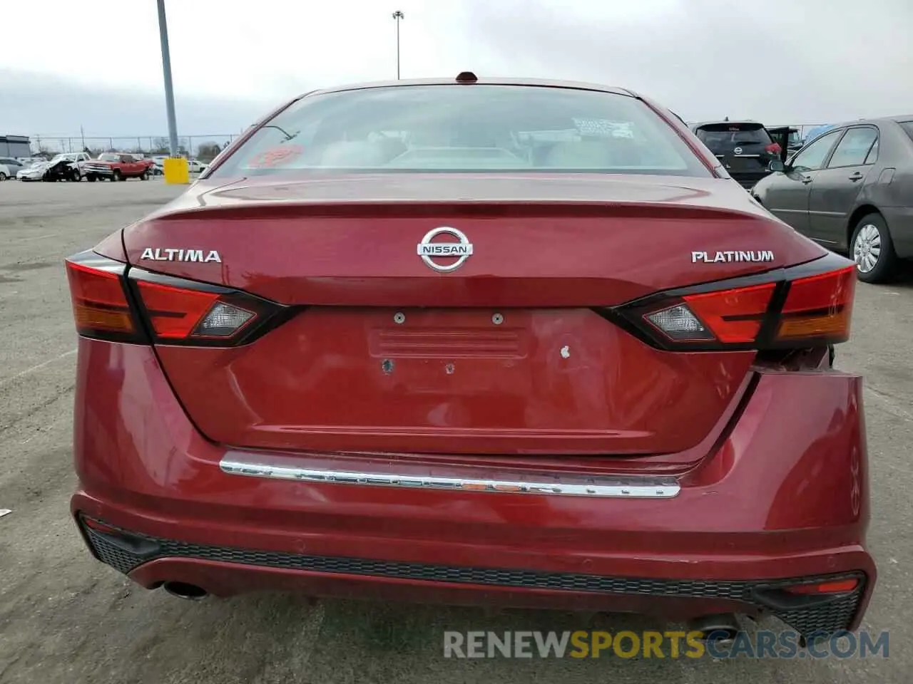 6 Photograph of a damaged car 1N4BL4FVXLN304167 NISSAN ALTIMA 2020