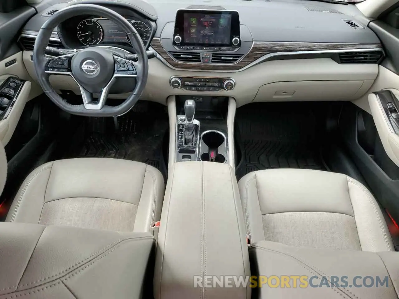 8 Photograph of a damaged car 1N4BL4FVXLN304167 NISSAN ALTIMA 2020