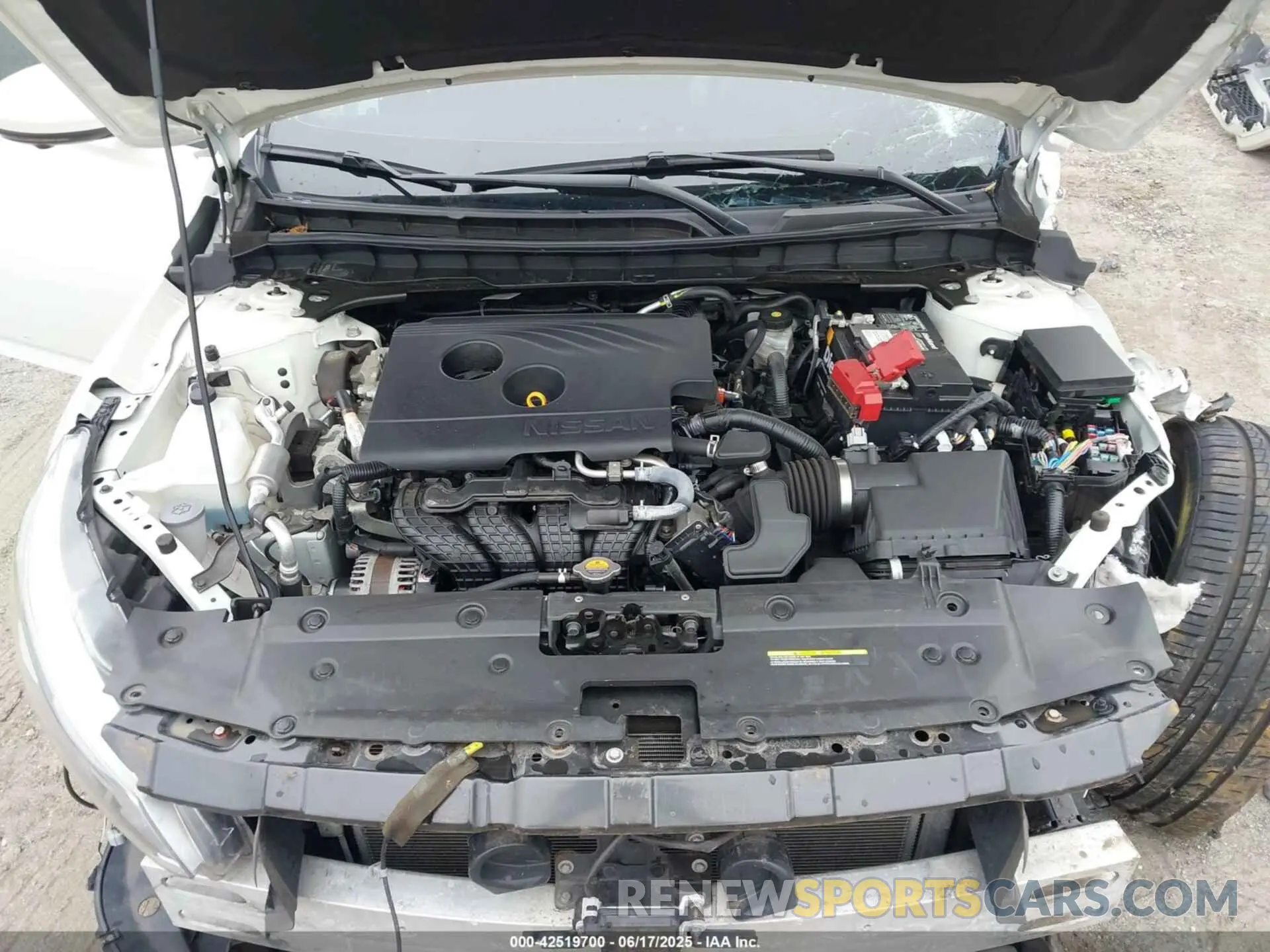10 Photograph of a damaged car 1N4BL4FW5LC165859 NISSAN ALTIMA 2020