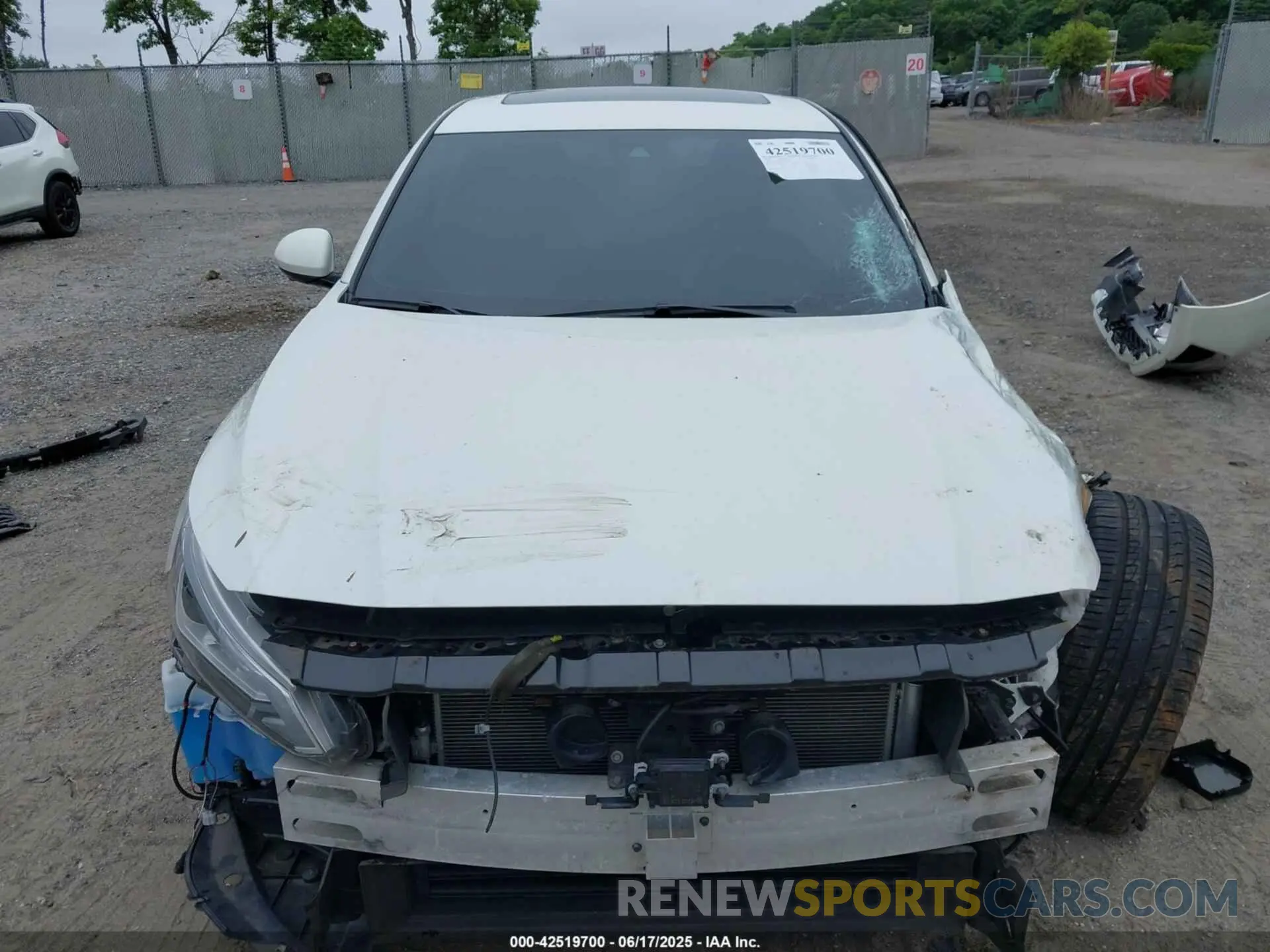 11 Photograph of a damaged car 1N4BL4FW5LC165859 NISSAN ALTIMA 2020