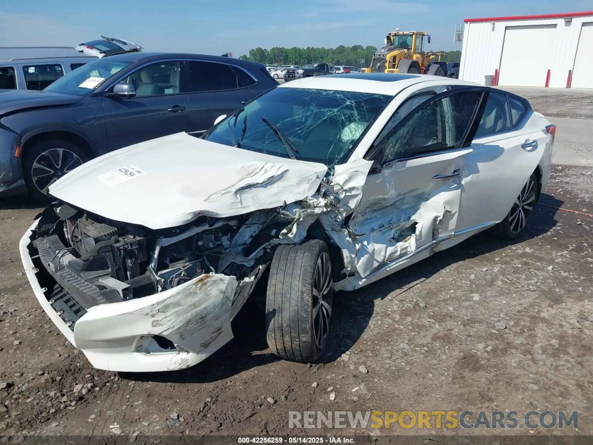 2 Photograph of a damaged car 1N4BL4FW8LC127591 NISSAN ALTIMA 2020