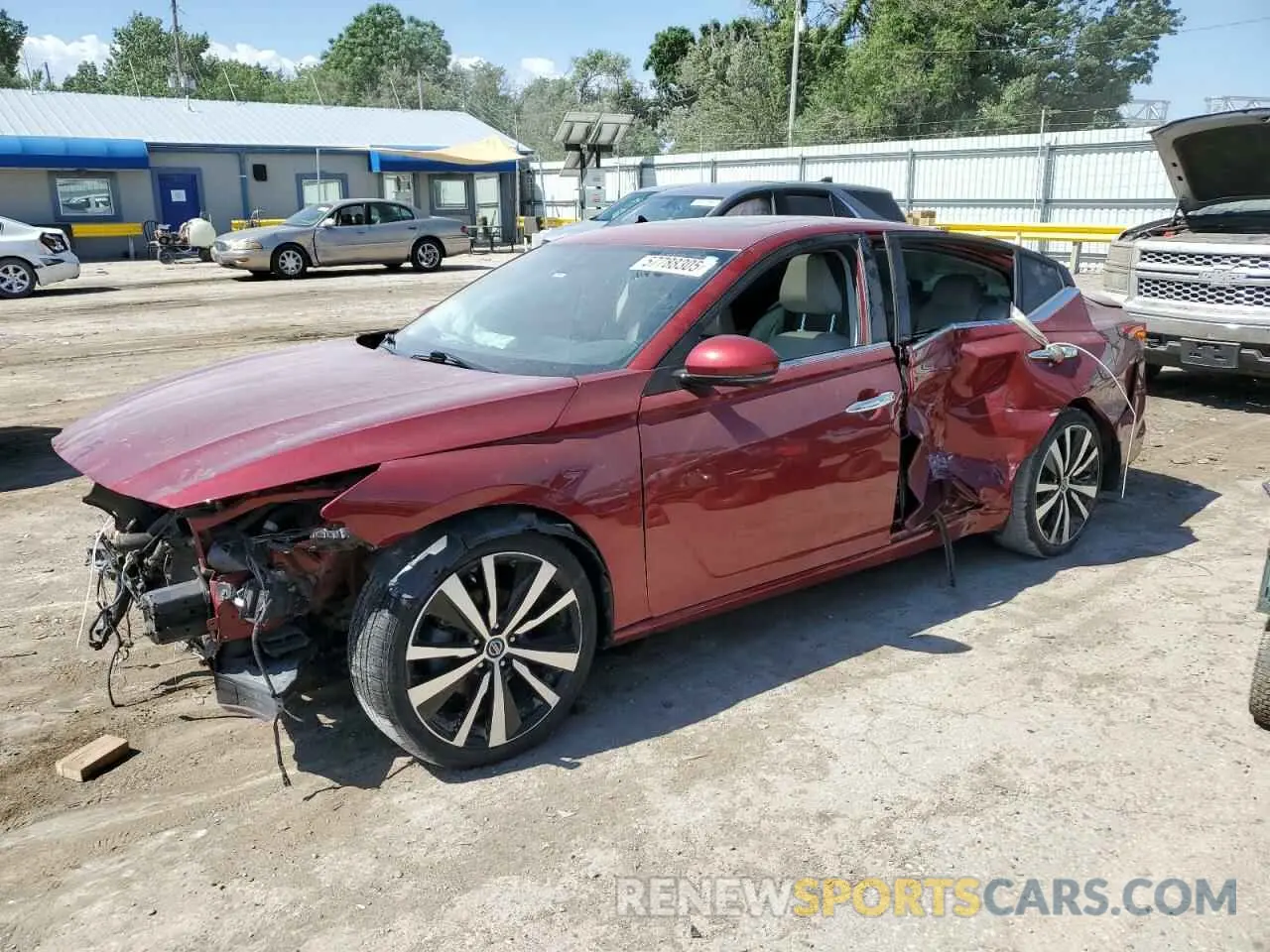 1 Photograph of a damaged car 1N4BL4FWXLC185654 NISSAN ALTIMA 2020