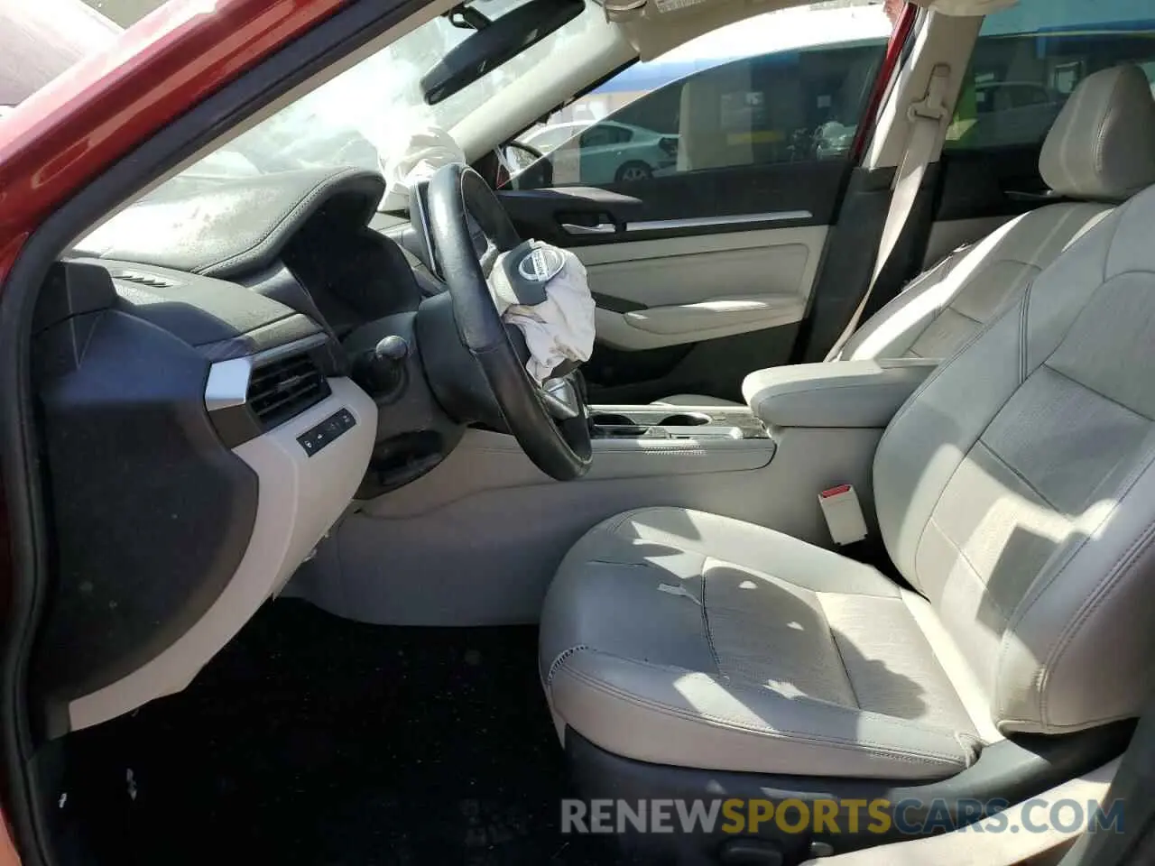 7 Photograph of a damaged car 1N4BL4FWXLC185654 NISSAN ALTIMA 2020