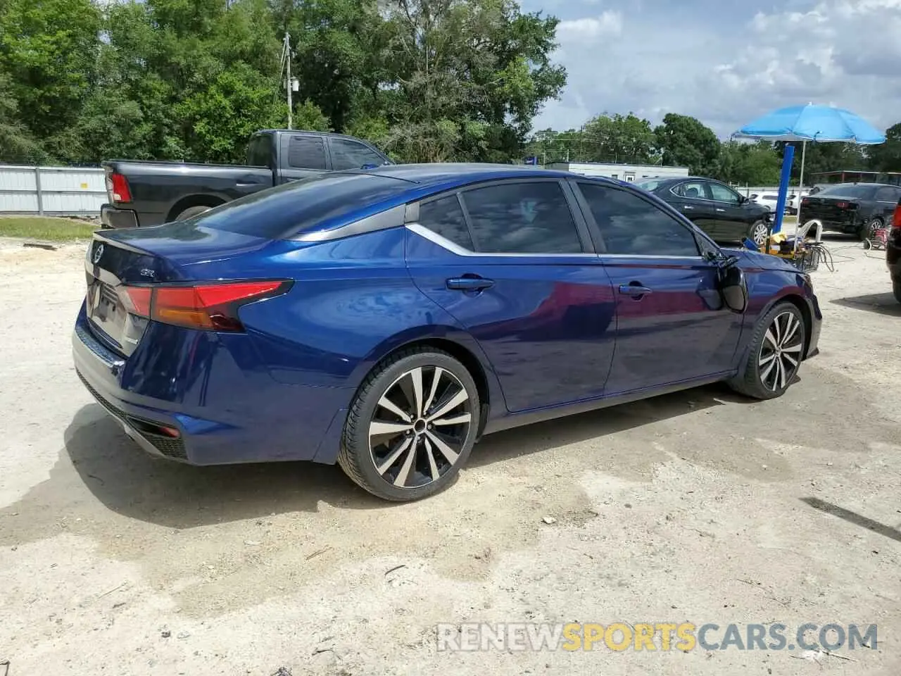 3 Photograph of a damaged car 1N4AL4CV4MN381649 NISSAN ALTIMA 2021