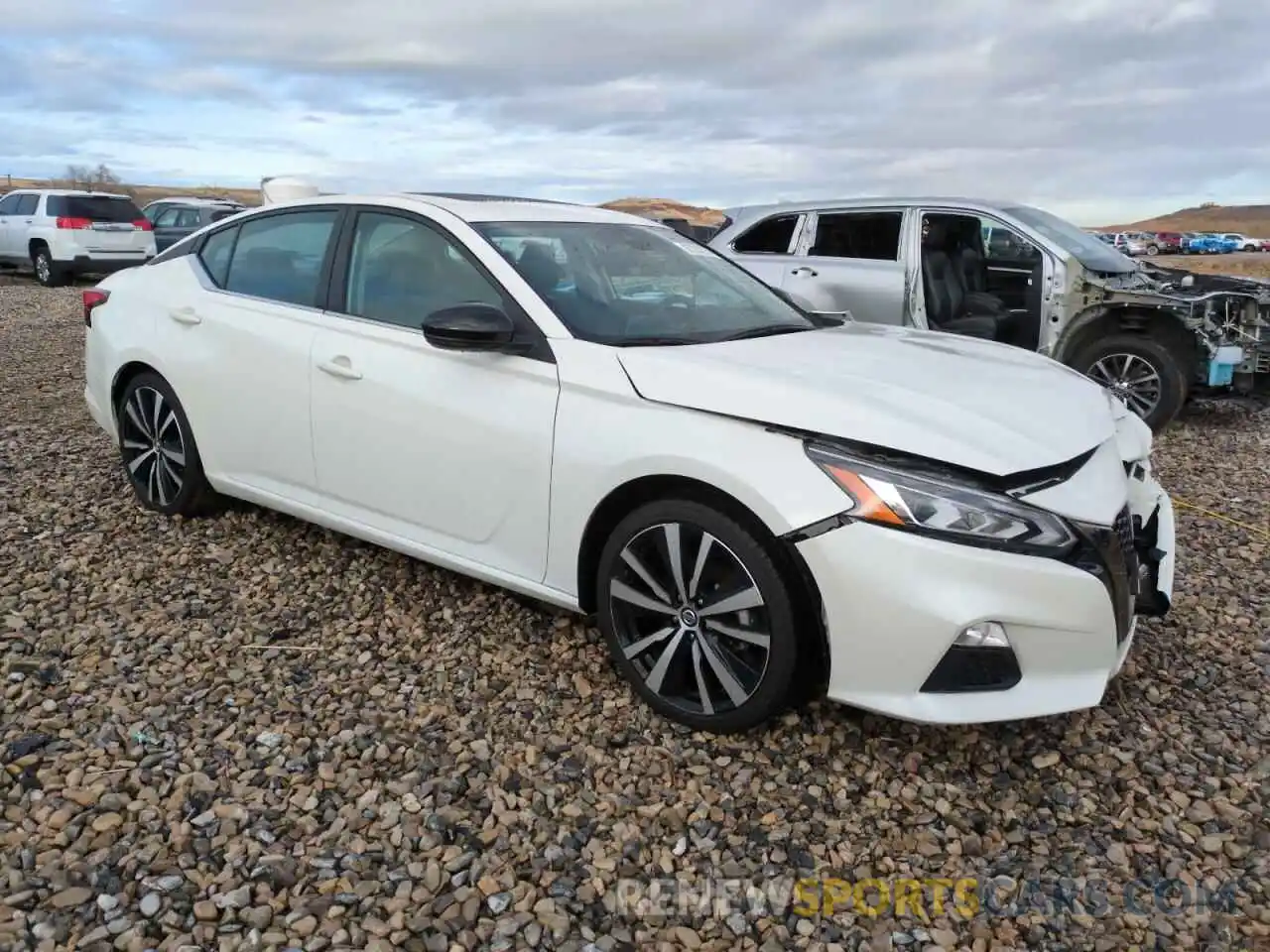 4 Photograph of a damaged car 1N4AL4CV9MN414502 NISSAN ALTIMA 2021