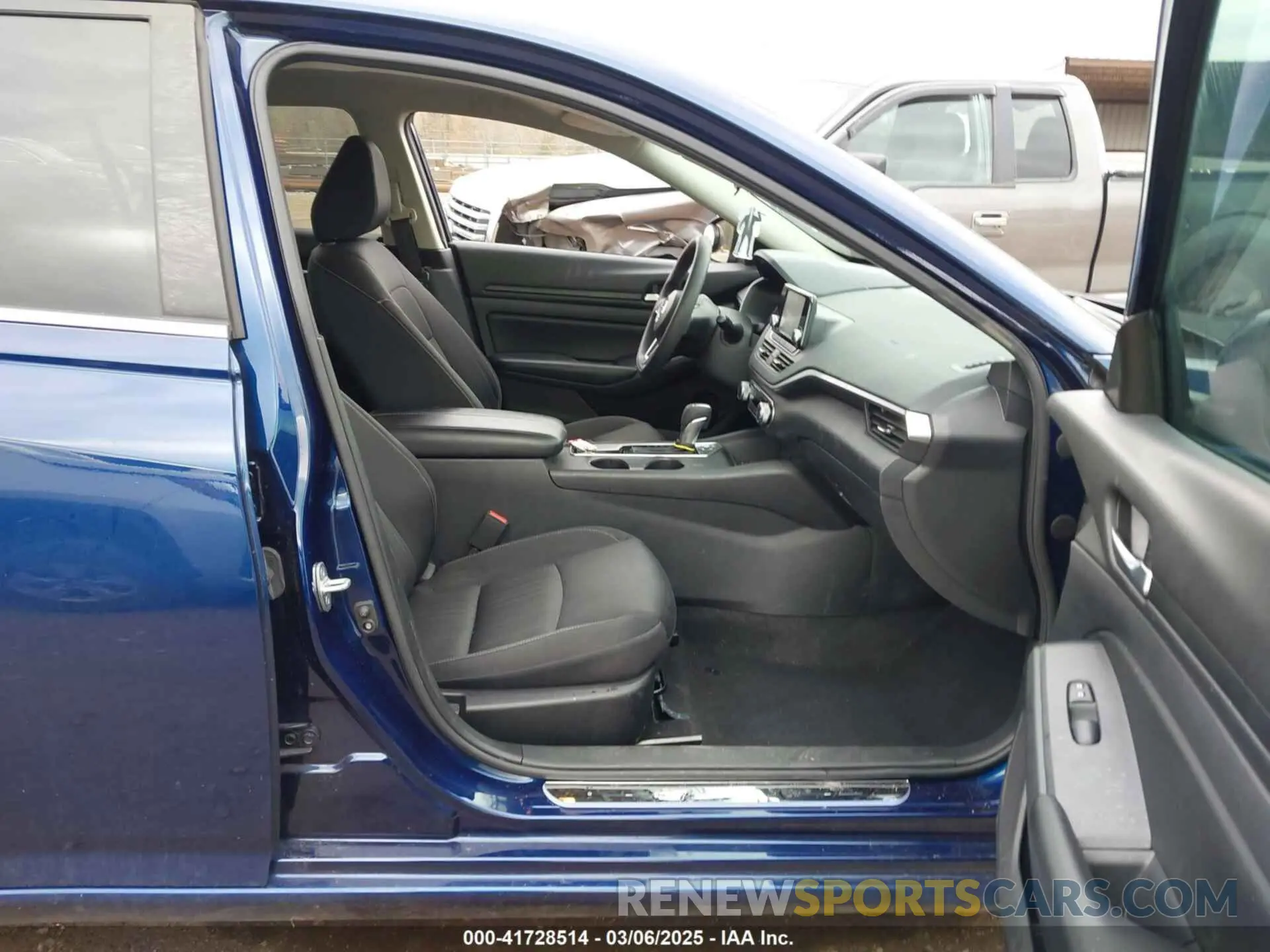5 Photograph of a damaged car 1N4BL4BV0MN347133 NISSAN ALTIMA 2021
