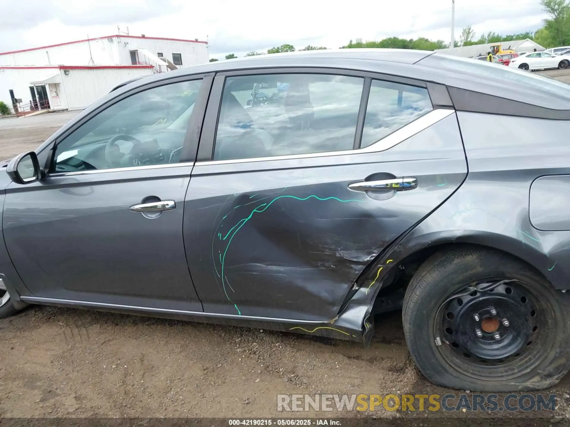 14 Photograph of a damaged car 1N4BL4BV0MN376292 NISSAN ALTIMA 2021