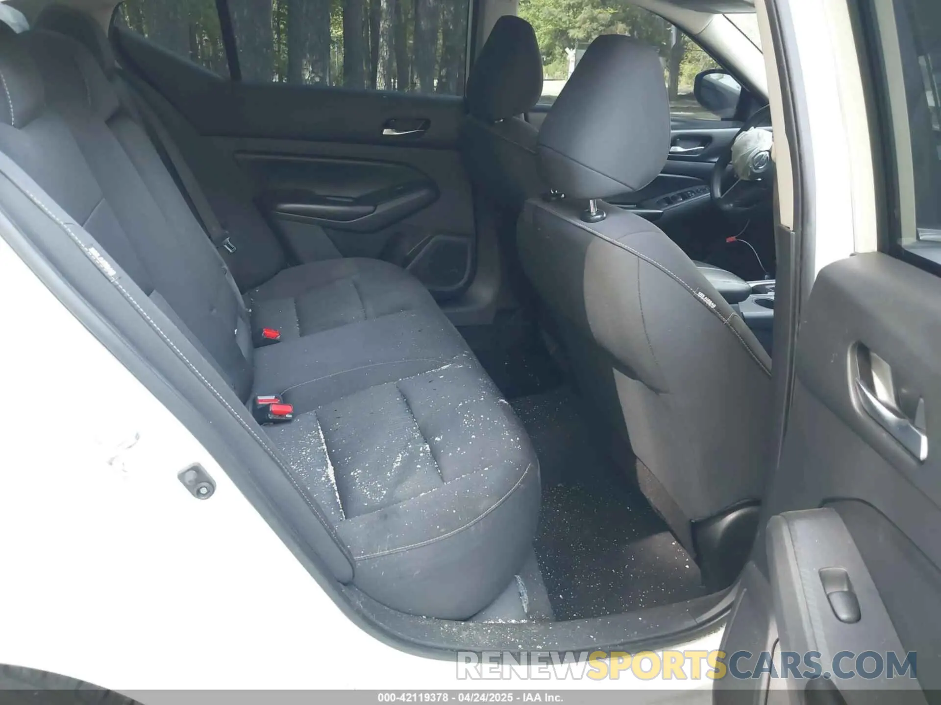 8 Photograph of a damaged car 1N4BL4BV0MN376695 NISSAN ALTIMA 2021