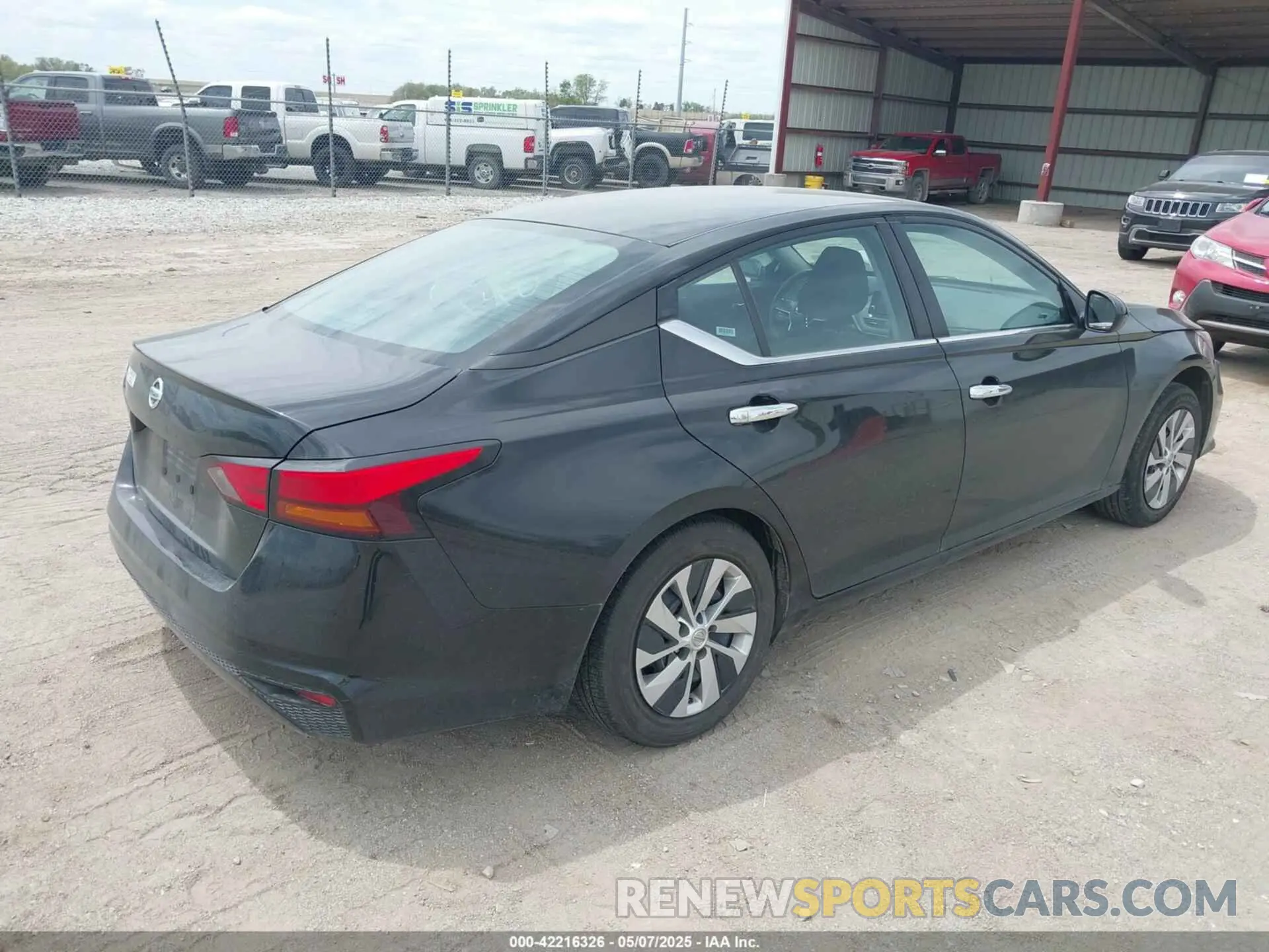 4 Photograph of a damaged car 1N4BL4BV1MN347044 NISSAN ALTIMA 2021
