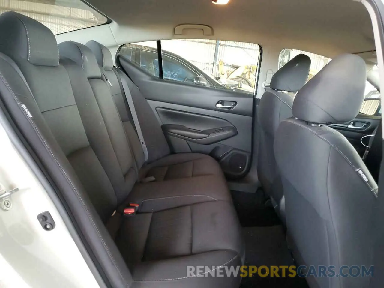 10 Photograph of a damaged car 1N4BL4BV1MN356309 NISSAN ALTIMA 2021