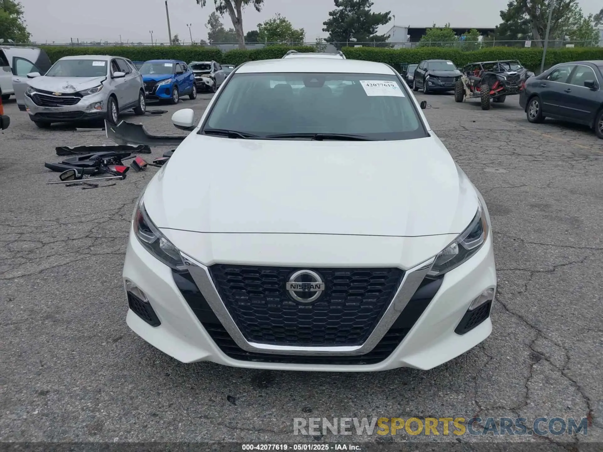 13 Photograph of a damaged car 1N4BL4BV1MN398303 NISSAN ALTIMA 2021