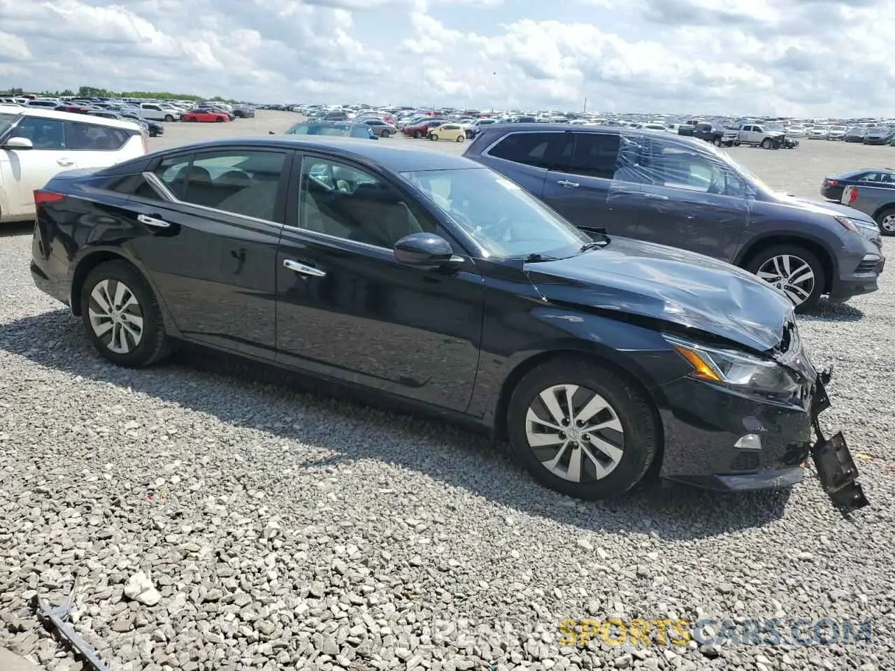 4 Photograph of a damaged car 1N4BL4BV1MN422440 NISSAN ALTIMA 2021