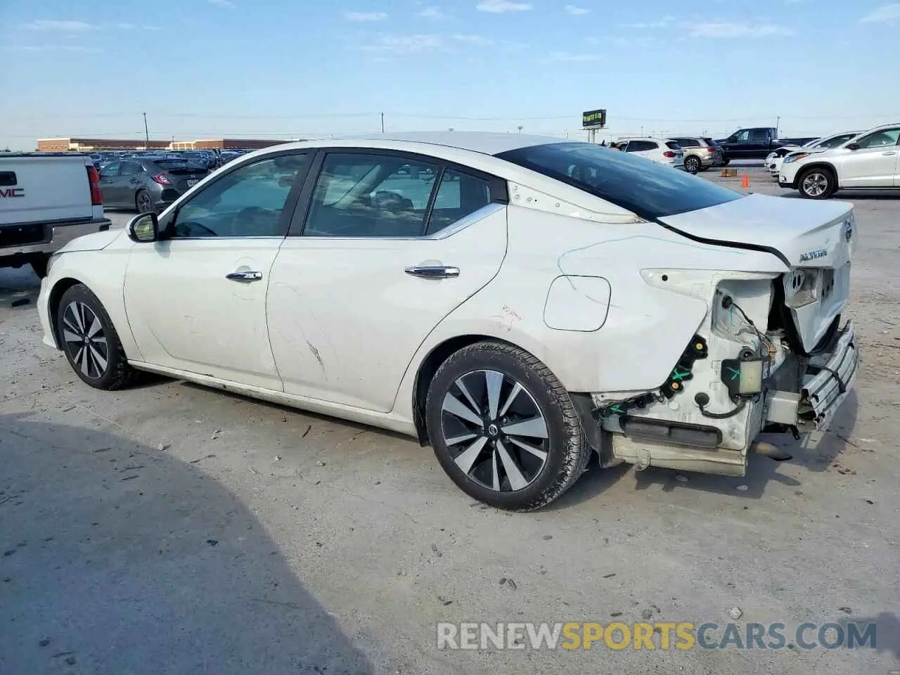 2 Photograph of a damaged car 1N4BL4BV2MN313565 NISSAN ALTIMA 2021