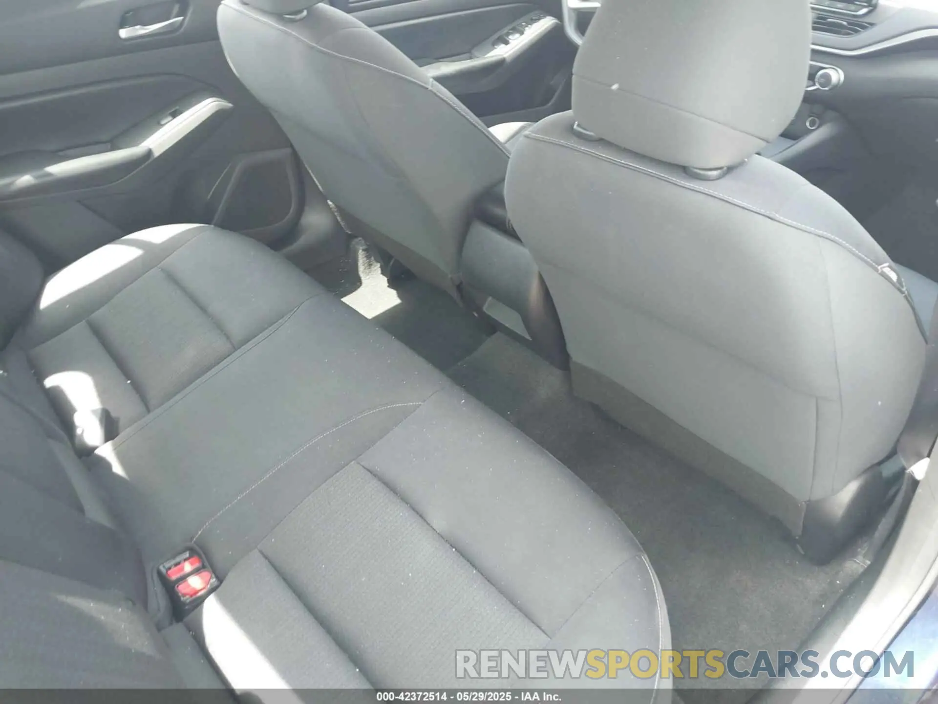 8 Photograph of a damaged car 1N4BL4BV2MN391148 NISSAN ALTIMA 2021