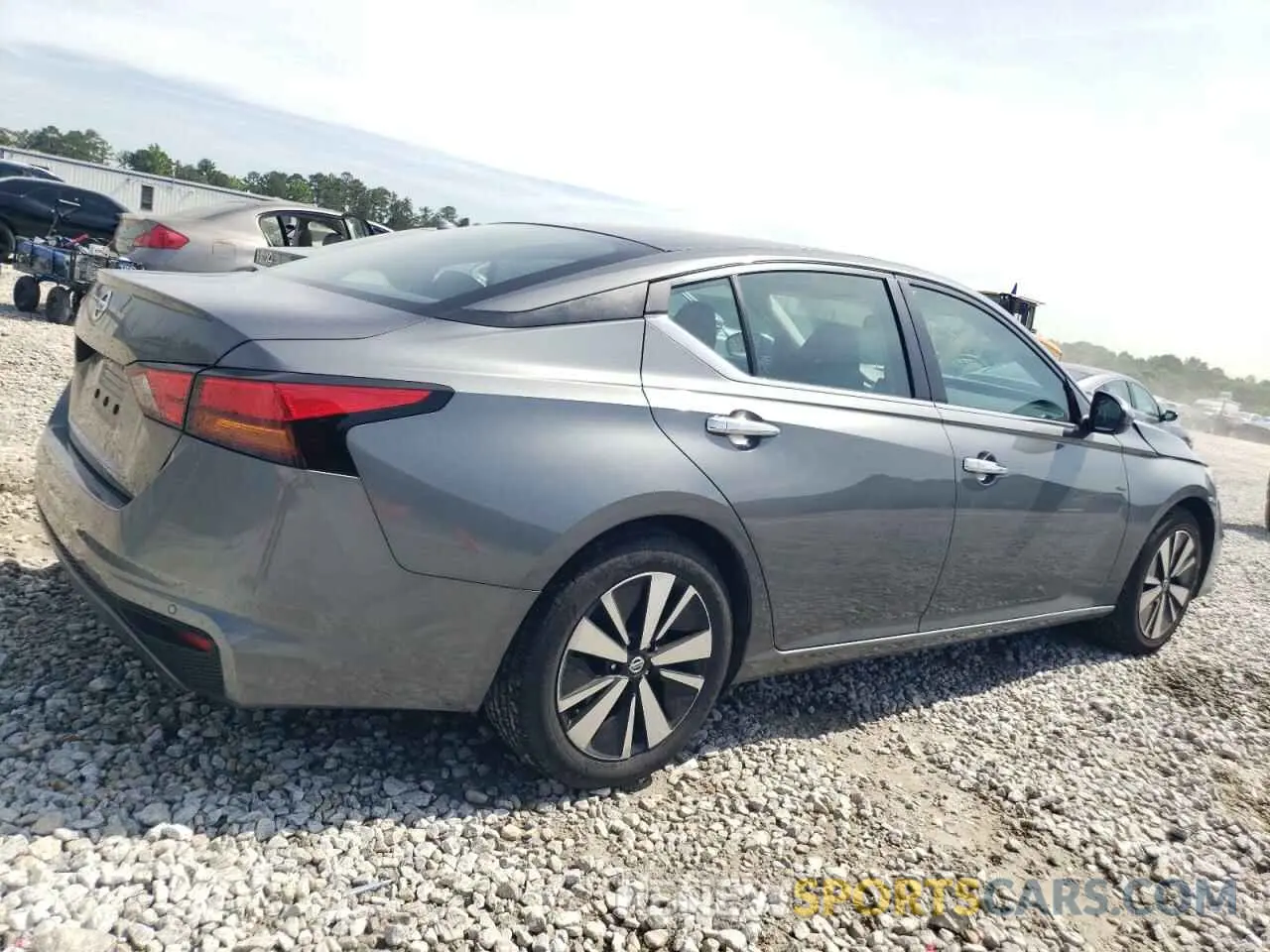 3 Photograph of a damaged car 1N4BL4BV3MN335235 NISSAN ALTIMA 2021