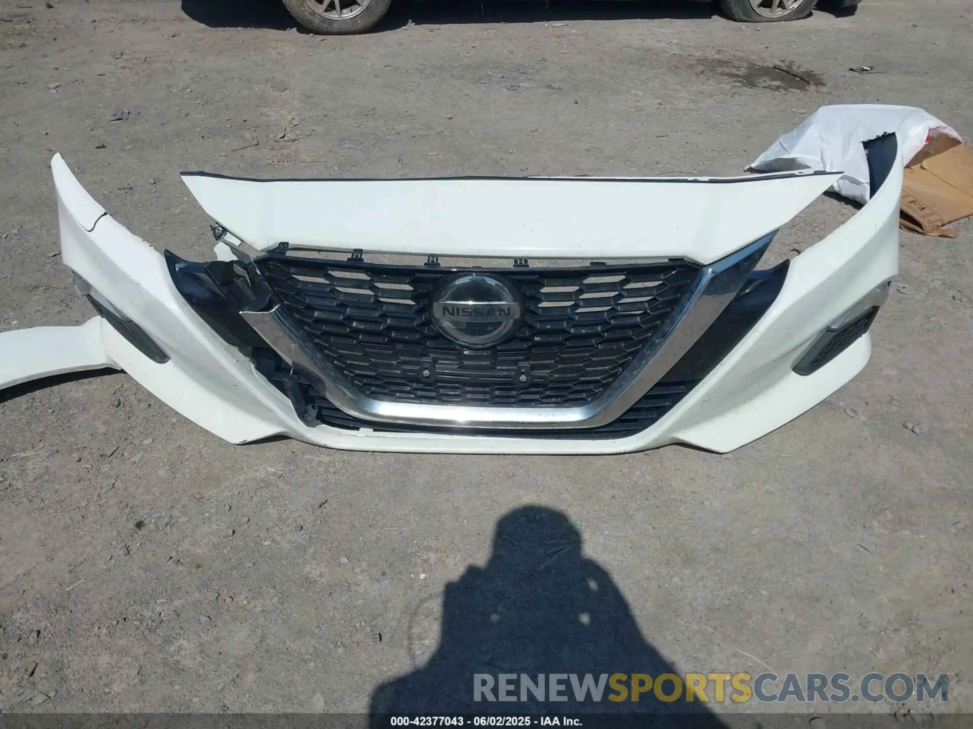 12 Photograph of a damaged car 1N4BL4BV4MN312336 NISSAN ALTIMA 2021