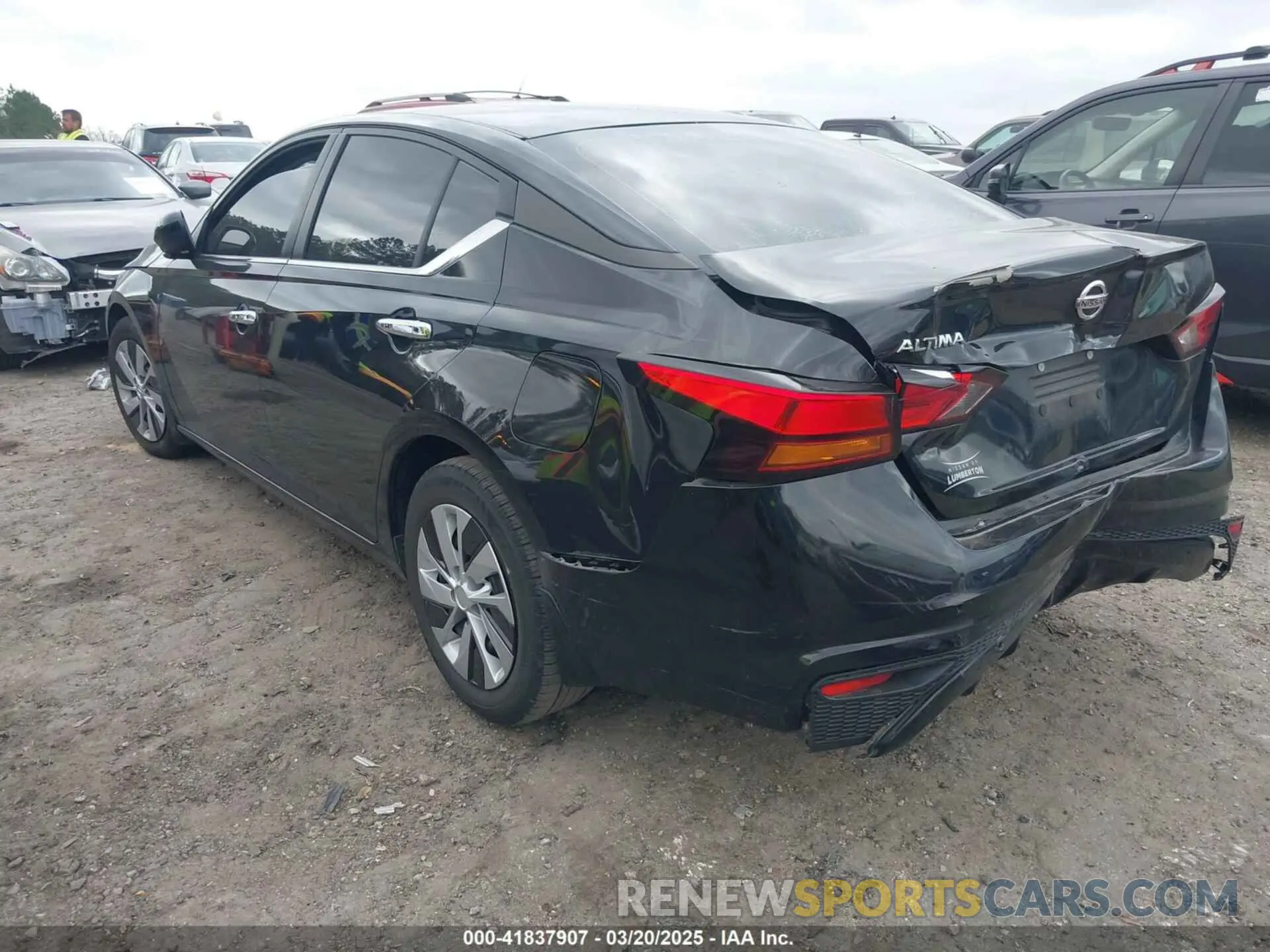 3 Photograph of a damaged car 1N4BL4BV4MN418768 NISSAN ALTIMA 2021